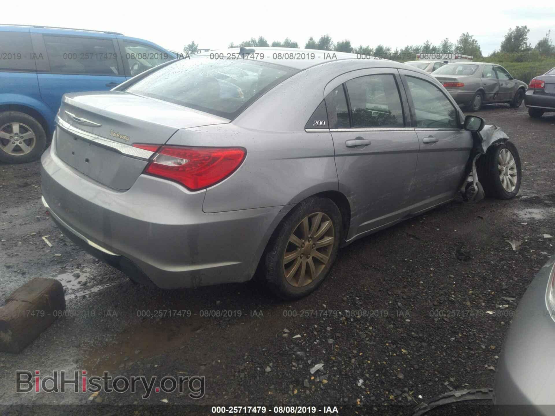 2013 CHRYSLER 200 - VIN: 1C3CCBBB6DN513121 - Фото 4