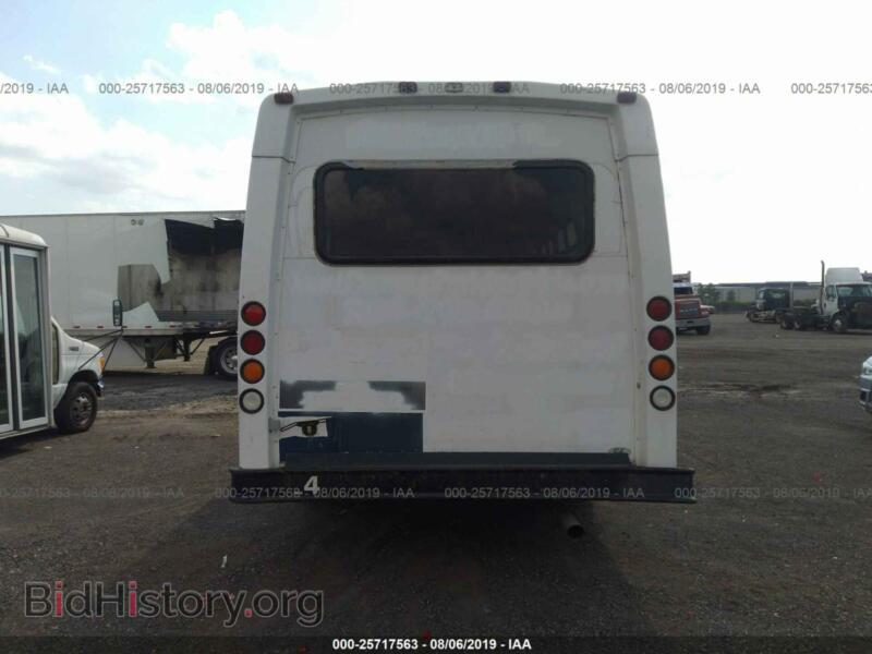 2007 Ford ECONOLINE (VIN 1FDXE45P67DA37937) — фото 8 из 10