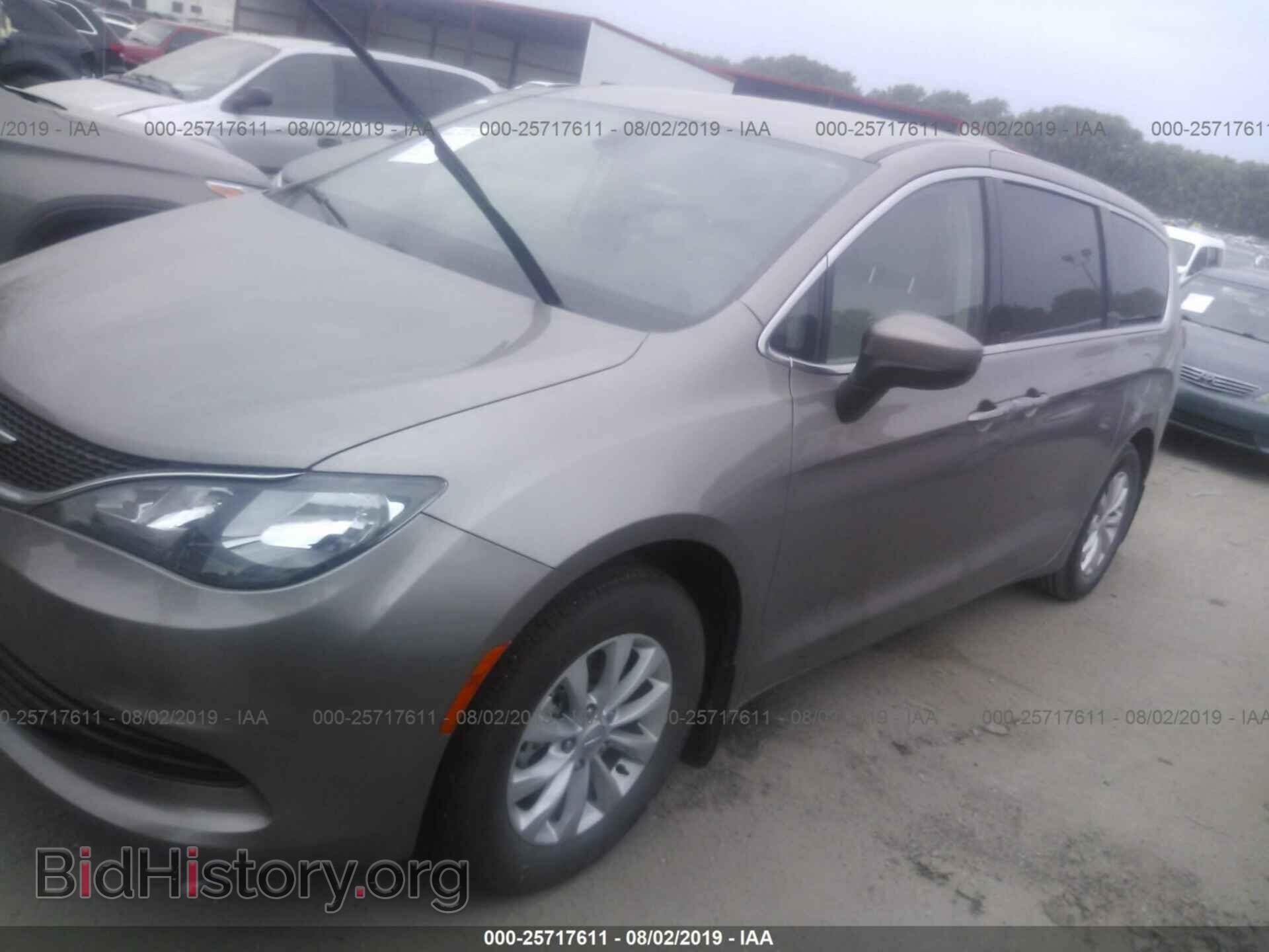 2017 CHRYSLER PACIFICA - VIN: 2C4RC1DGXHR611425 - Фото 2