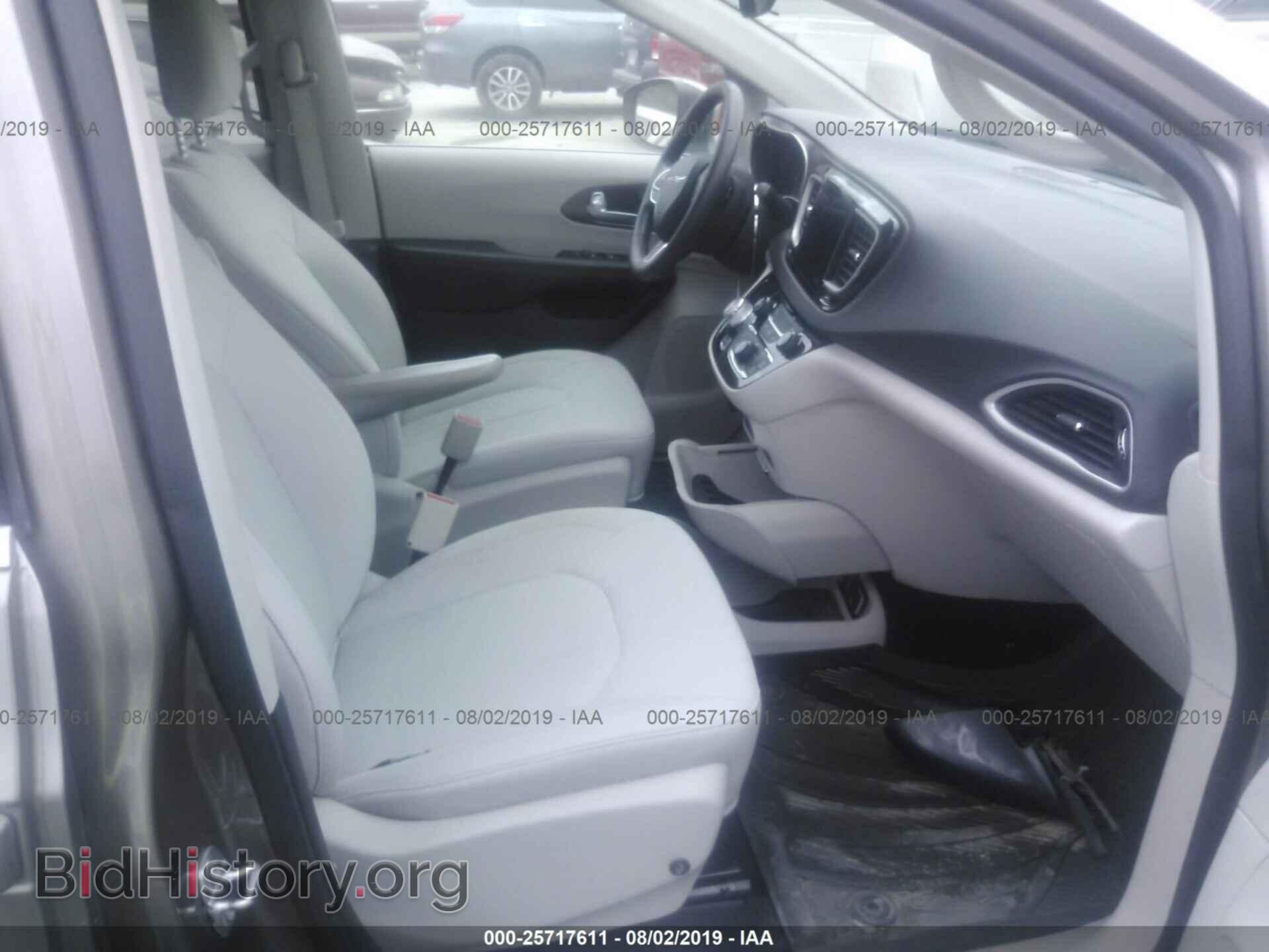 2017 CHRYSLER PACIFICA - VIN: 2C4RC1DGXHR611425 - Фото 5