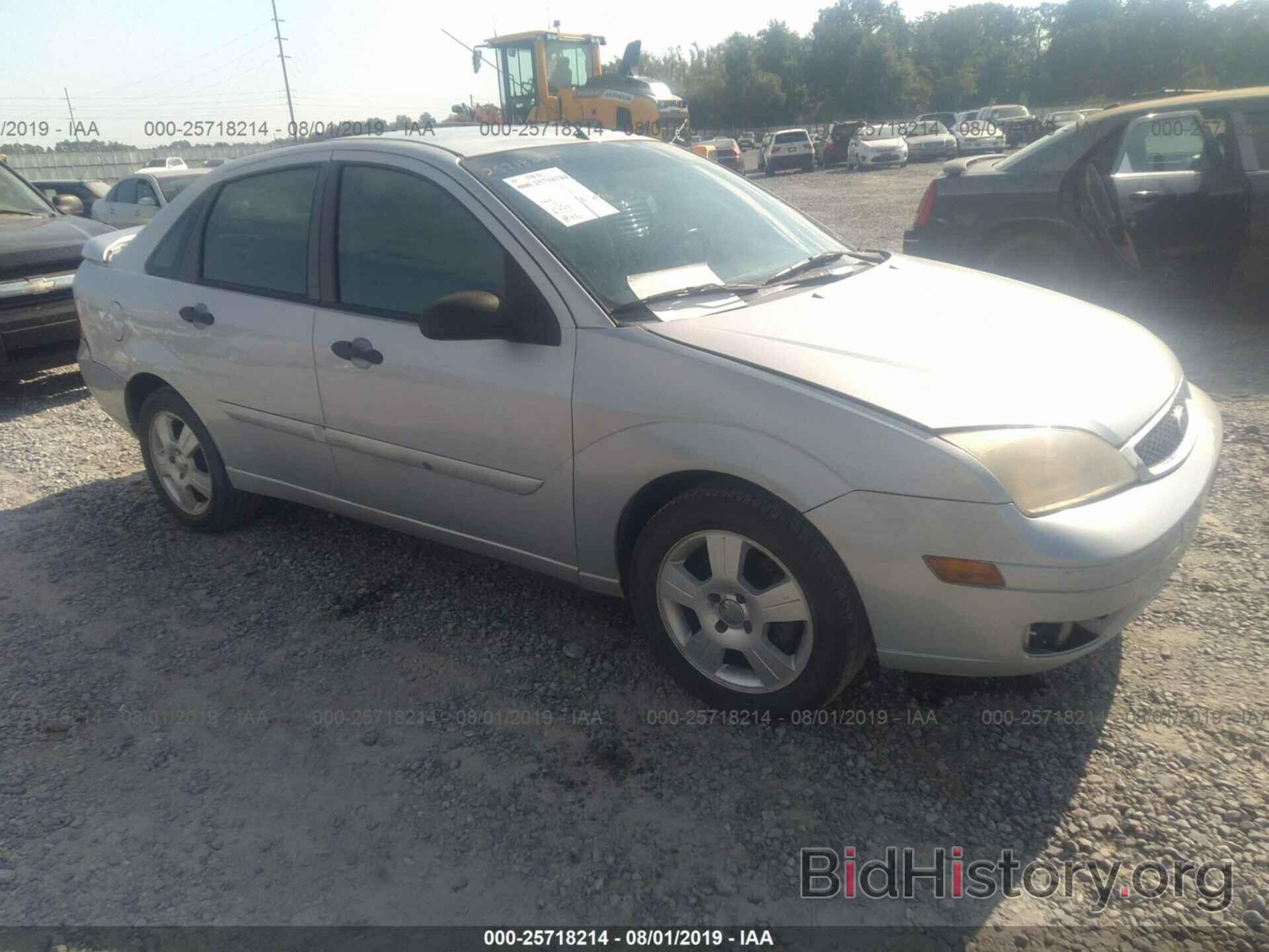 Photo 1FAHP34N37W239254 - FORD FOCUS 2007