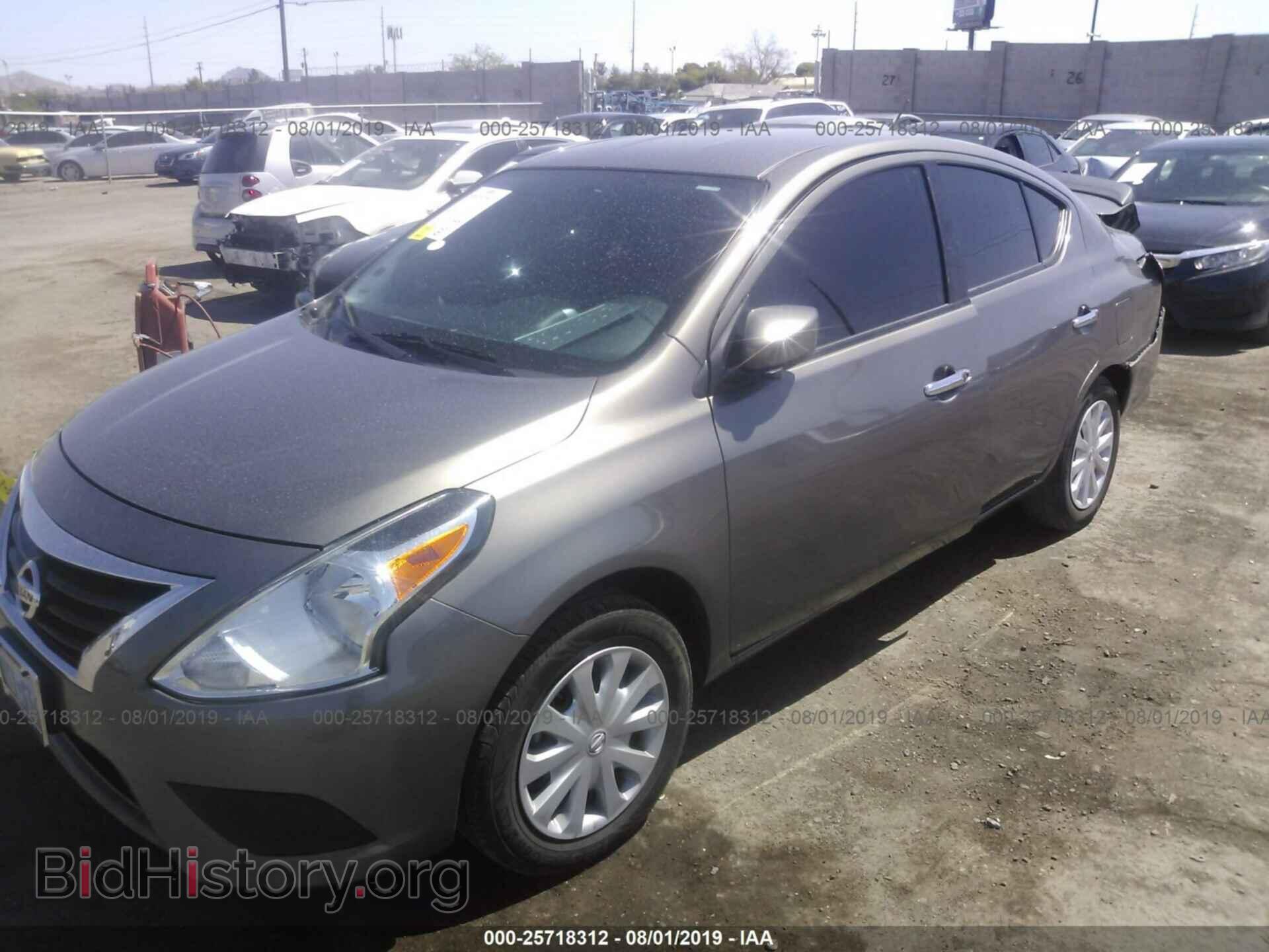 2017 NISSAN VERSA - VIN: 3N1CN7AP1HK424863 - Фото 2