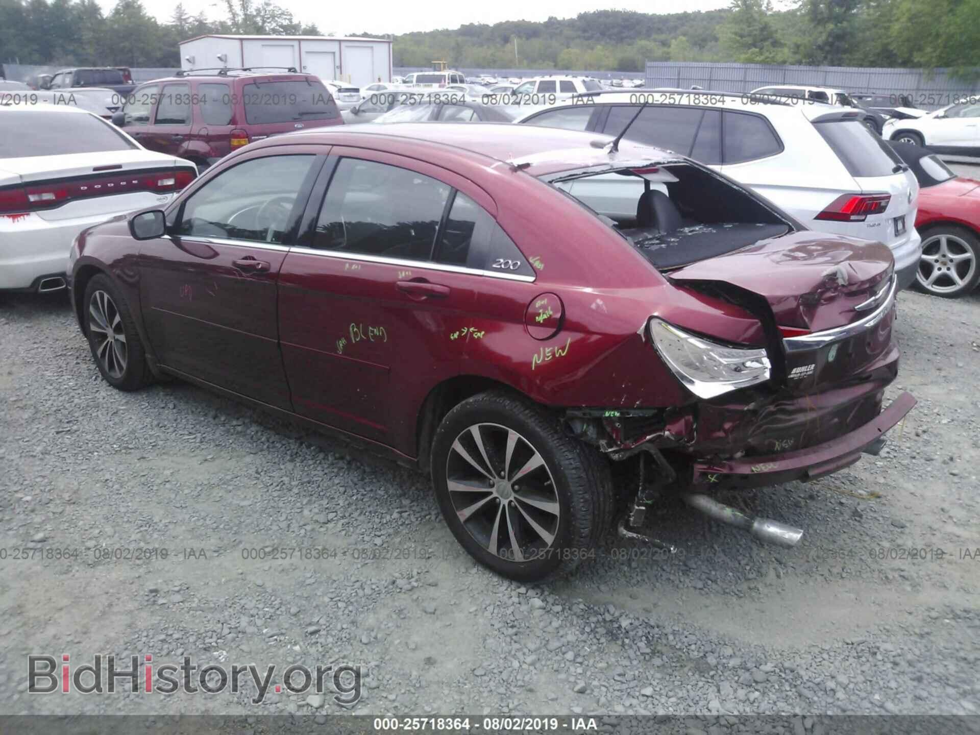2011 CHRYSLER 200 - VIN: 1C3BC8FG1BN567279 - Фото 3