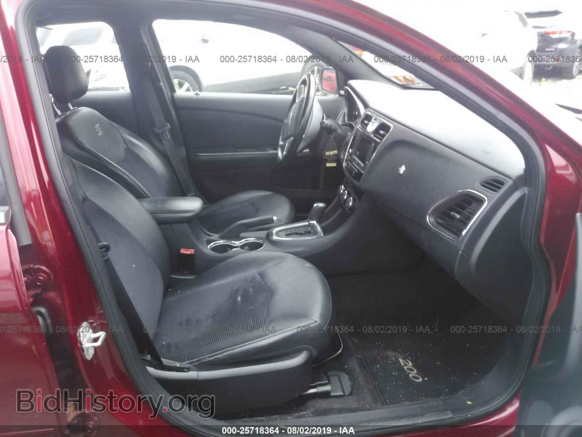 2011 CHRYSLER 200 - VIN: 1C3BC8FG1BN567279 - Фото 5