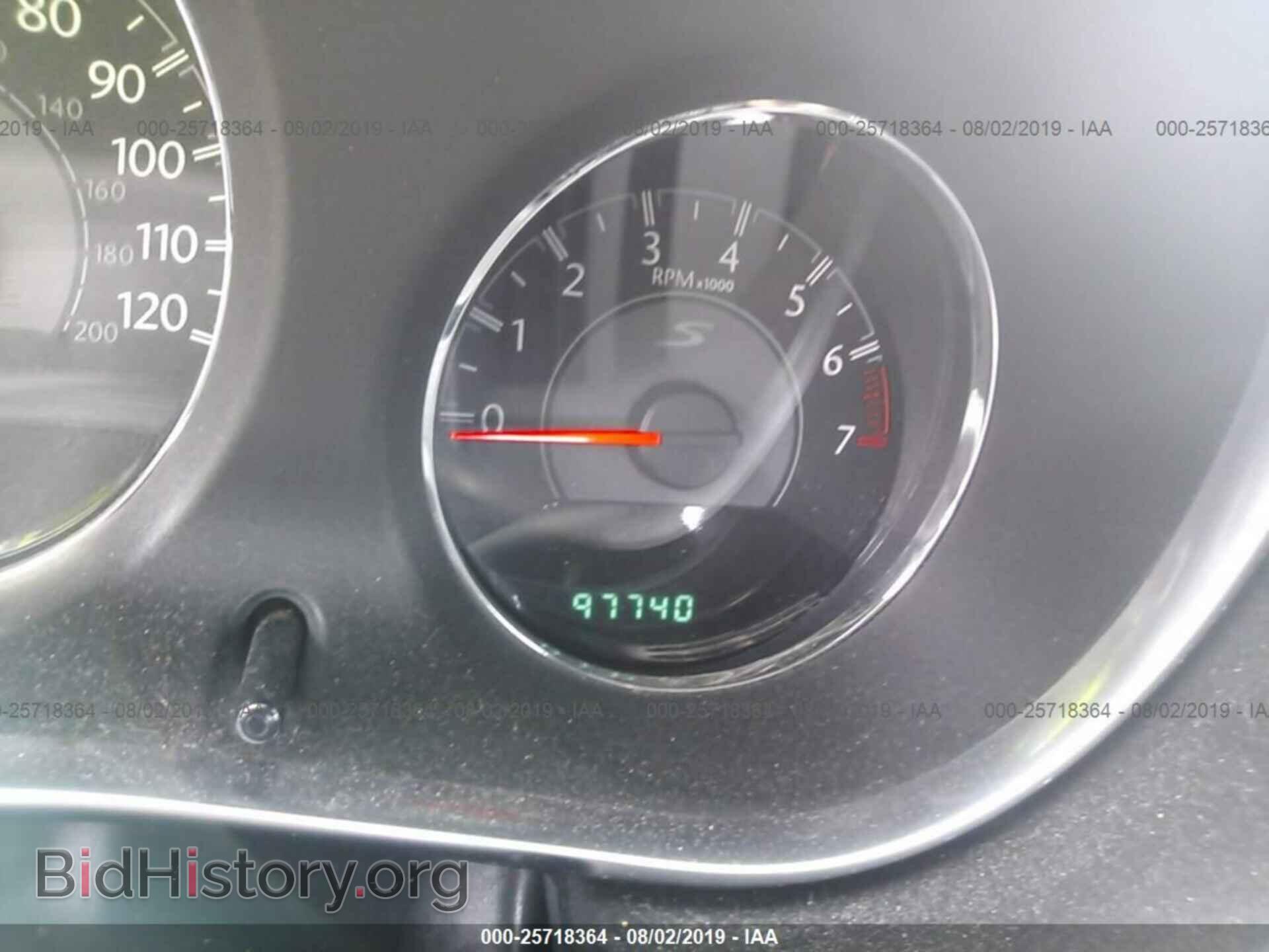 2011 CHRYSLER 200 - VIN: 1C3BC8FG1BN567279 - Фото 7