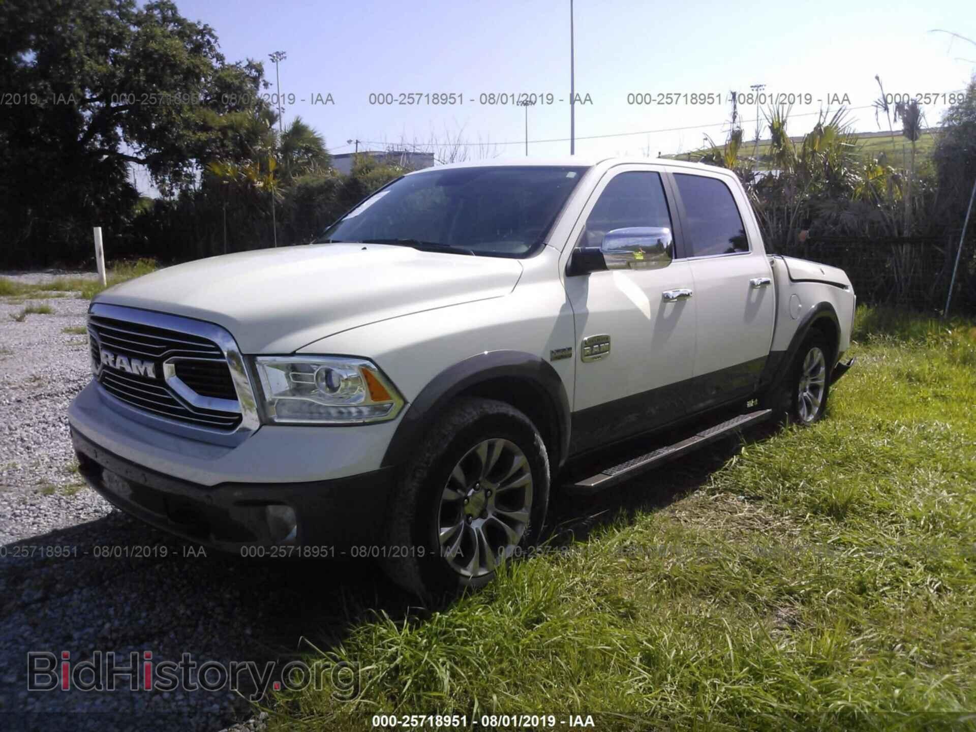 2017 RAM 1500 - VIN: 1C6RR6PTXHS775946 - Photo 2