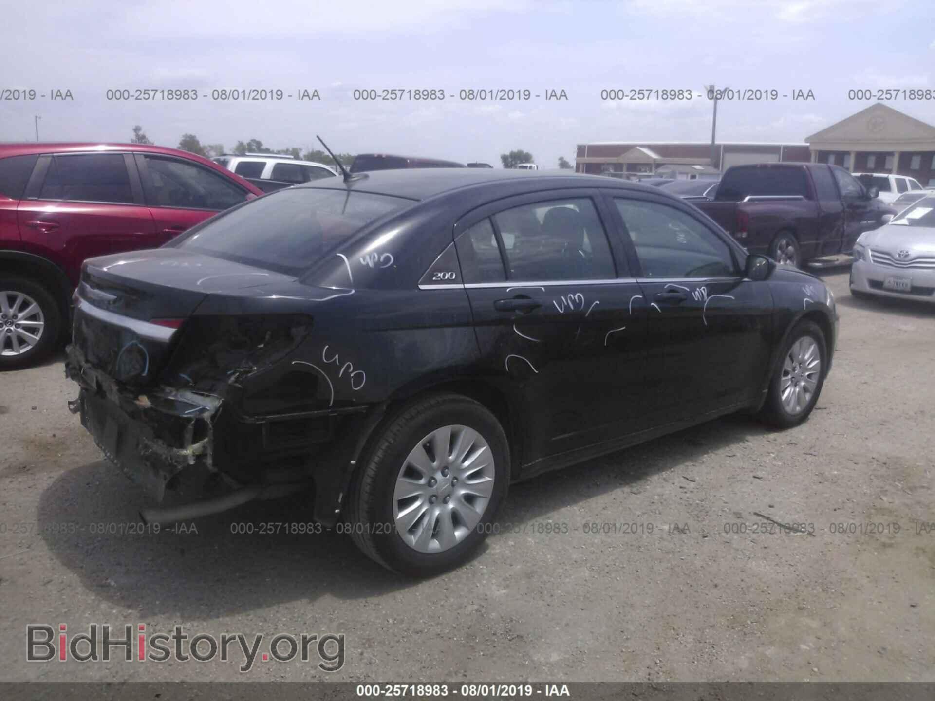 2014 CHRYSLER 200 - VIN: 1C3CCBABXEN212838 - Фото 4