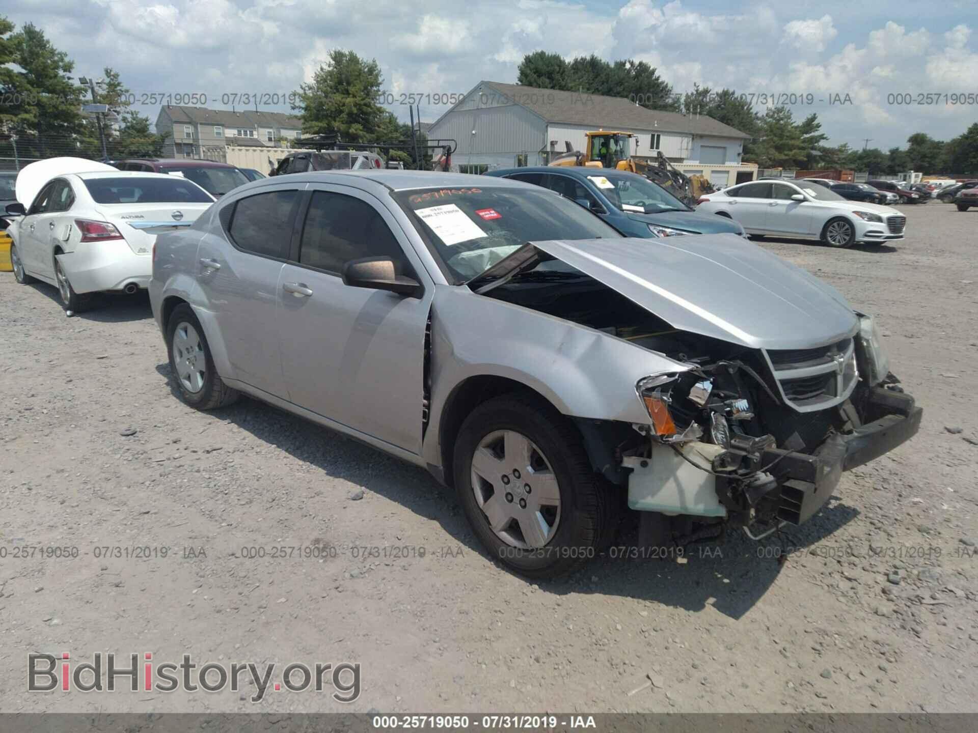 Photo 1B3LC46B99N526424 - DODGE AVENGER 2009