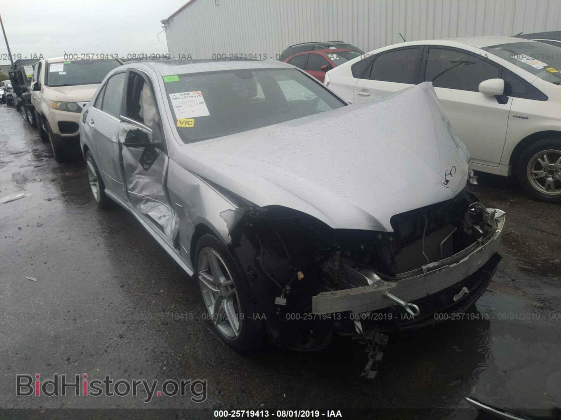 Photo WDDHF5KB2CA641345 - MERCEDES-BENZ E 2012