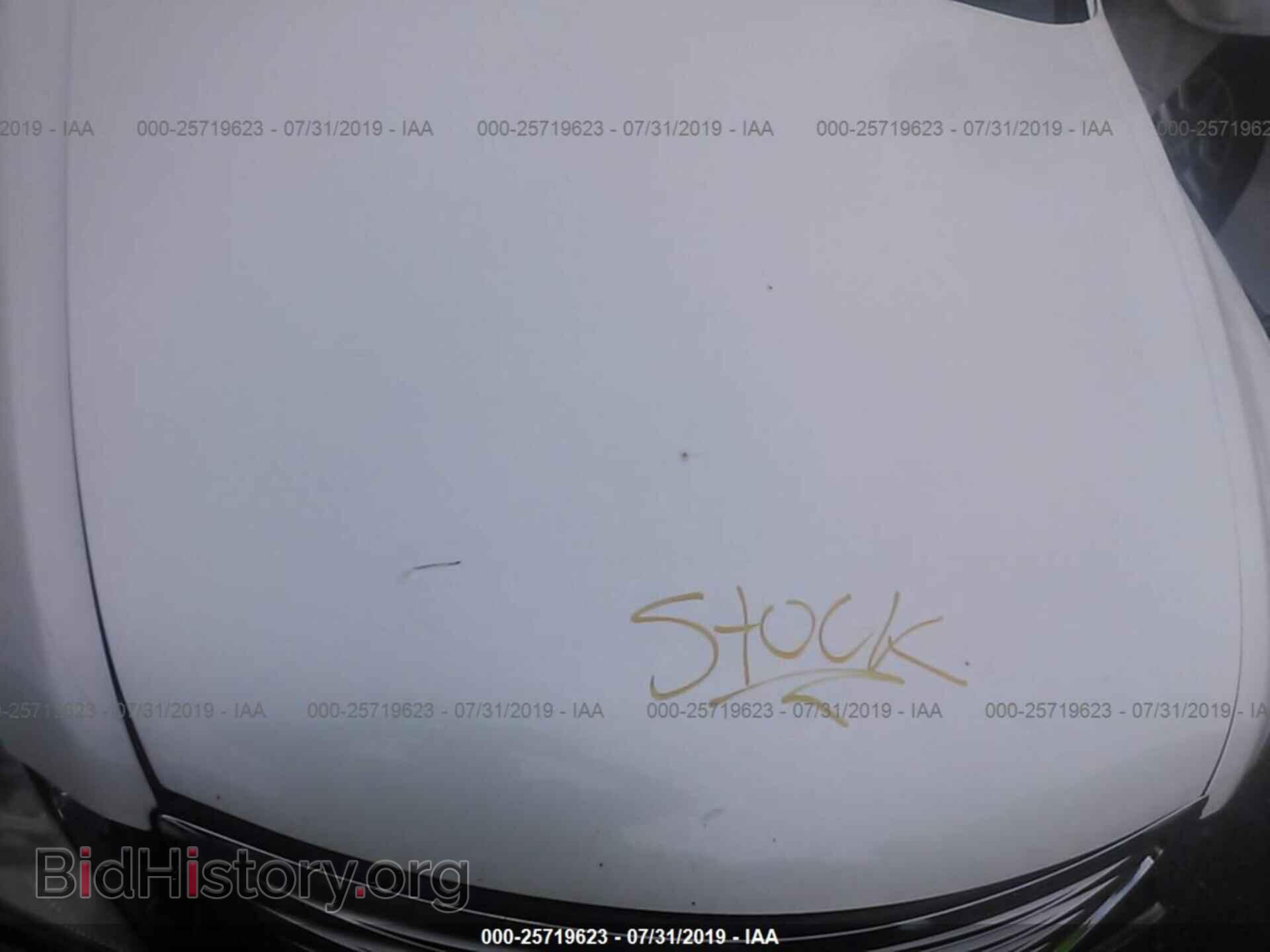 2011 LEXUS LS - VIN: JTHCL5EF3B5009794 - Фото 10