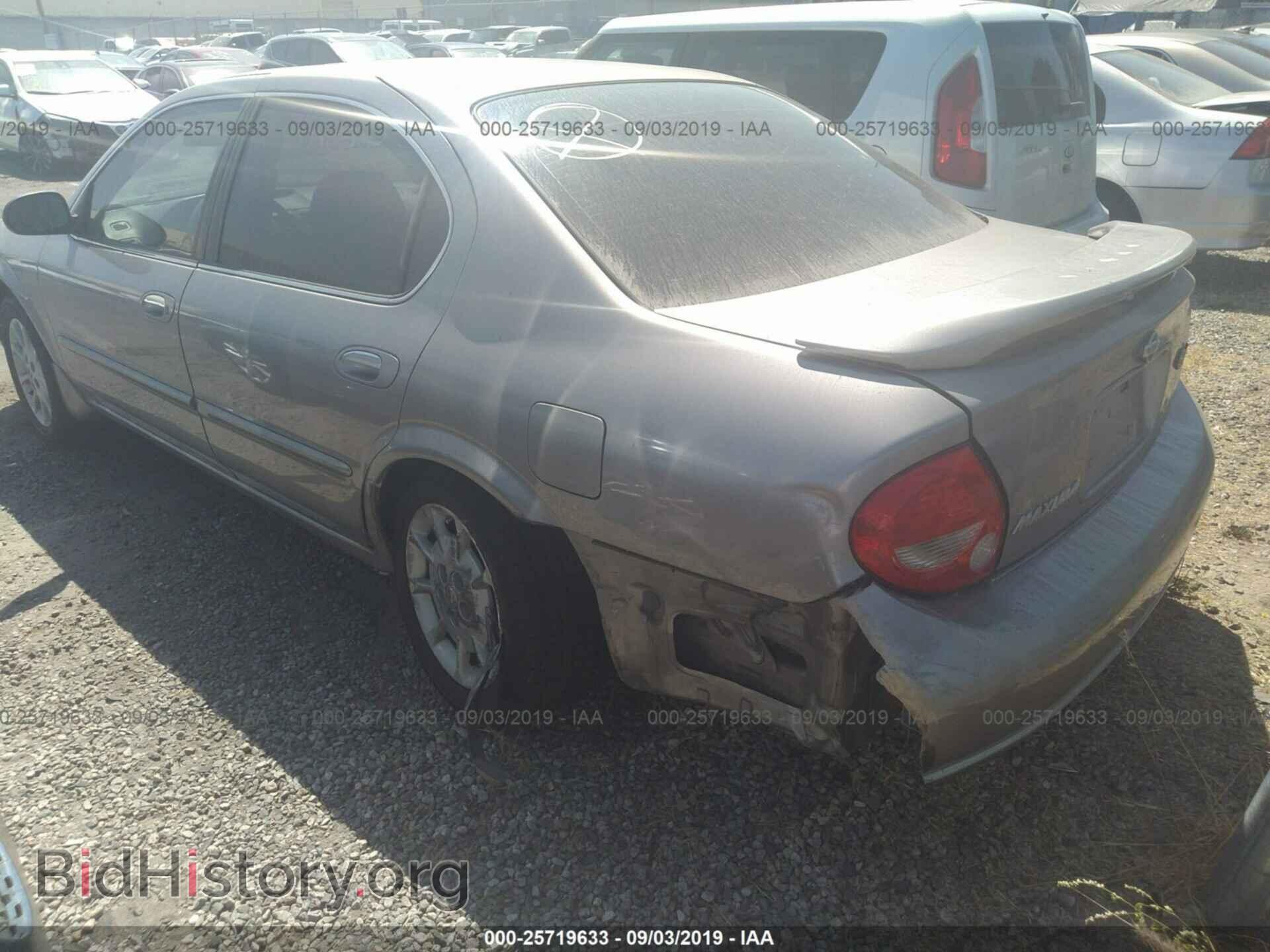 2000 NISSAN MAXIMA - VIN: JN1CA31D9YT735540 - Фото 3