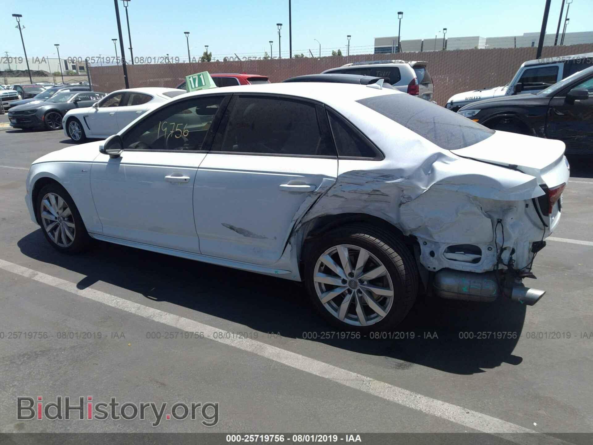 2018 AUDI A4 - VIN: WAUKMAF42JA219869 - Фото 3