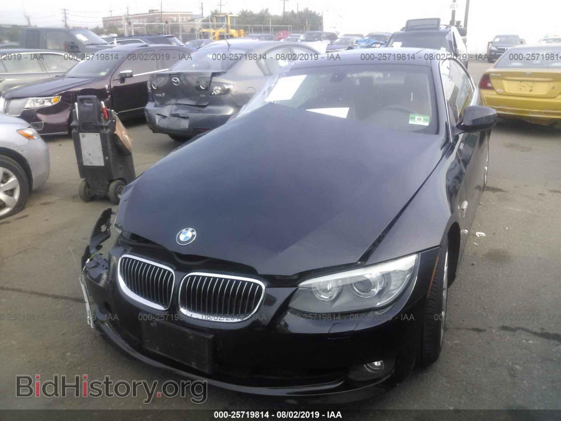 2013 BMW 328 - VIN: WBAKF5C57DE658027 - Фото 2