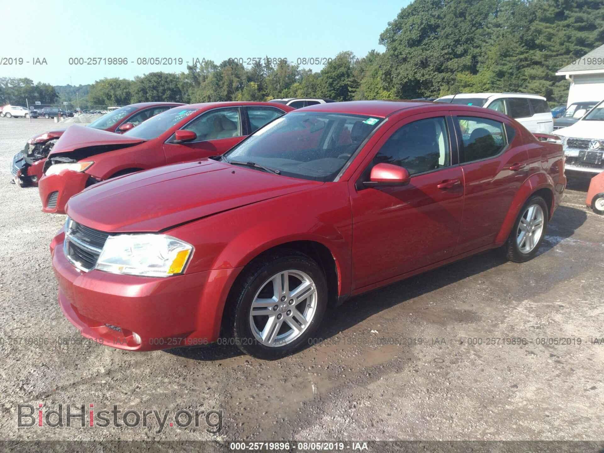 2010 DODGE AVENGER - VIN: 1B3CC5FB5AN214689 - Photo 2