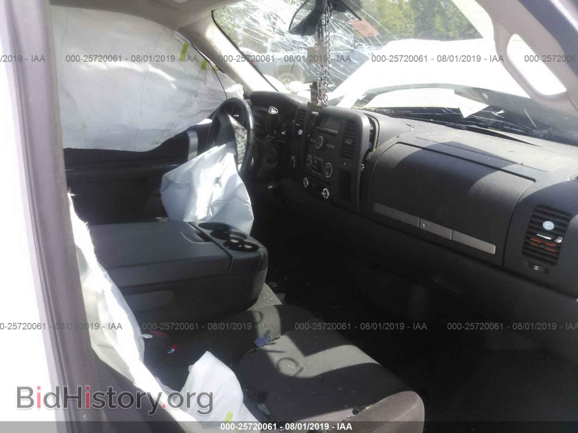 2011 GMC SIERRA - VIN: 1GTR2VE33BZ163533 - Фото 5