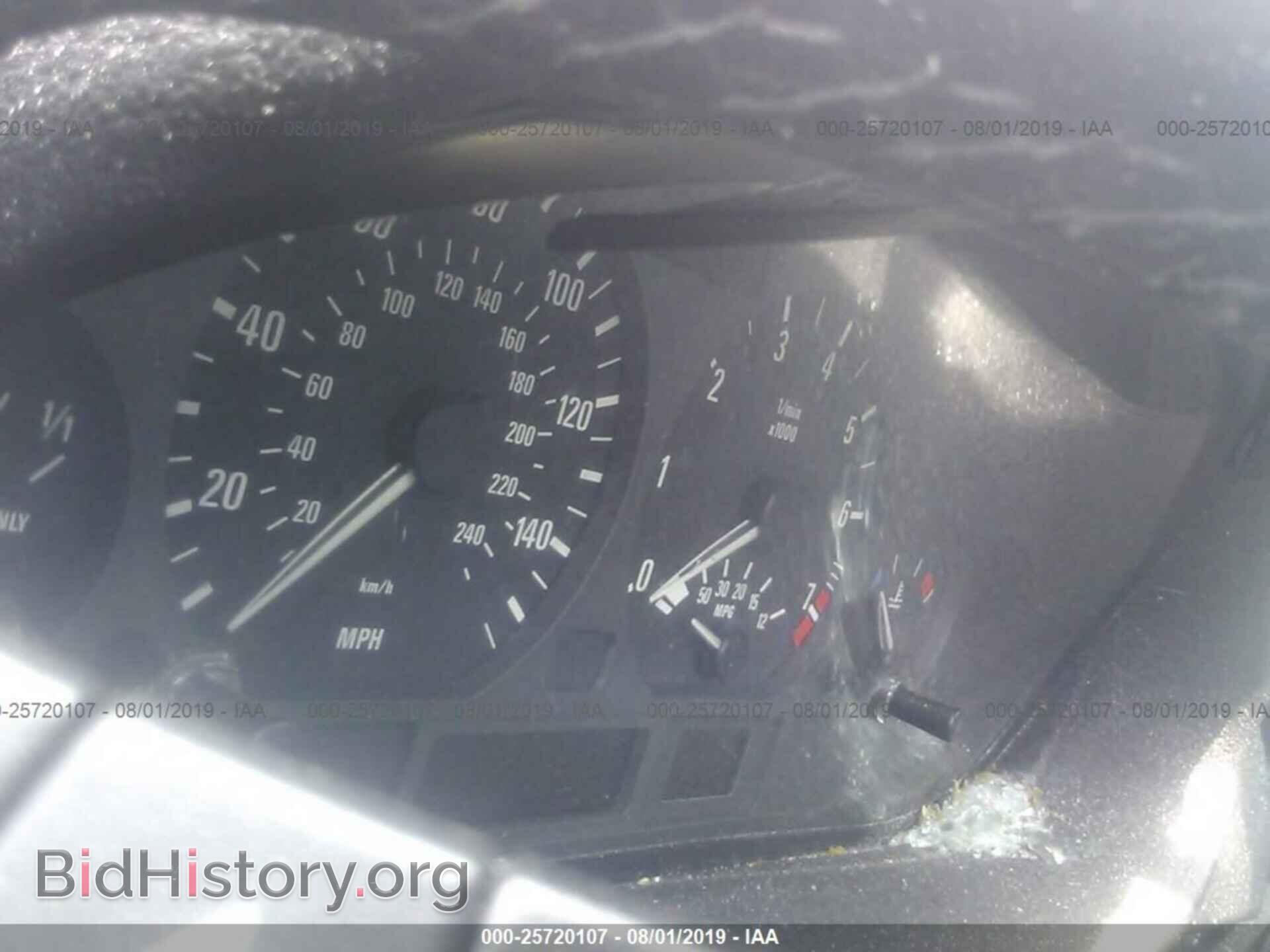 2004 BMW 330 - VIN: WBAEW53404PN32794 - Фото 7