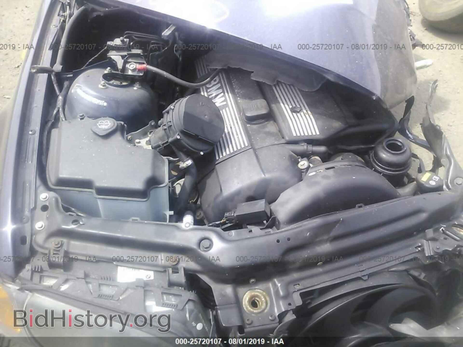 2004 BMW 330 - VIN: WBAEW53404PN32794 - Фото 10