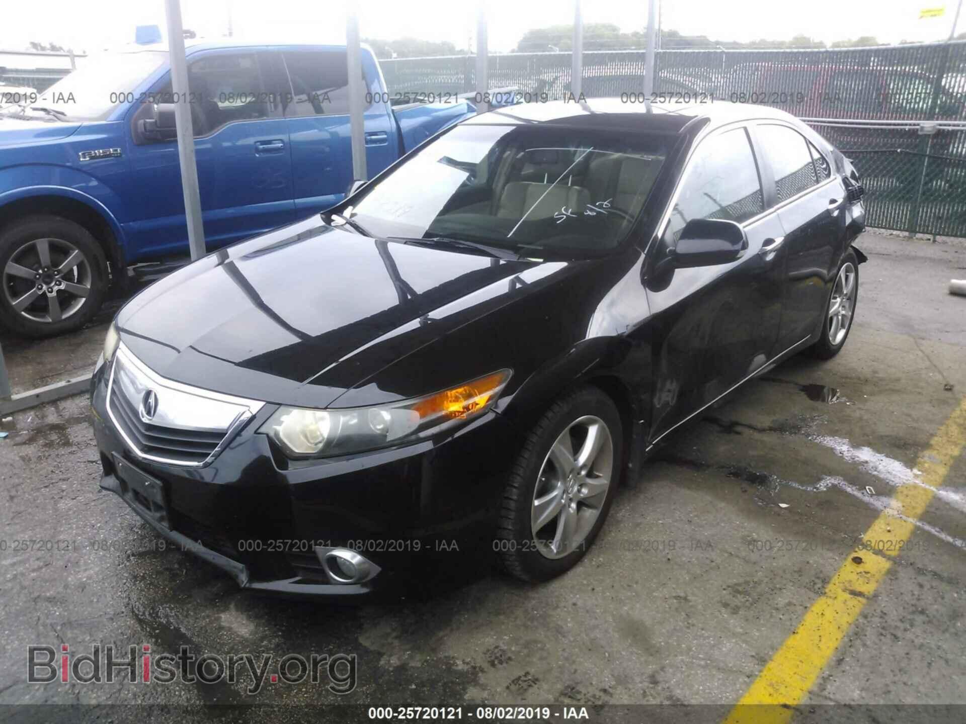 2011 ACURA TSX - VIN: JH4CU2F60BC013761 - Photo 2