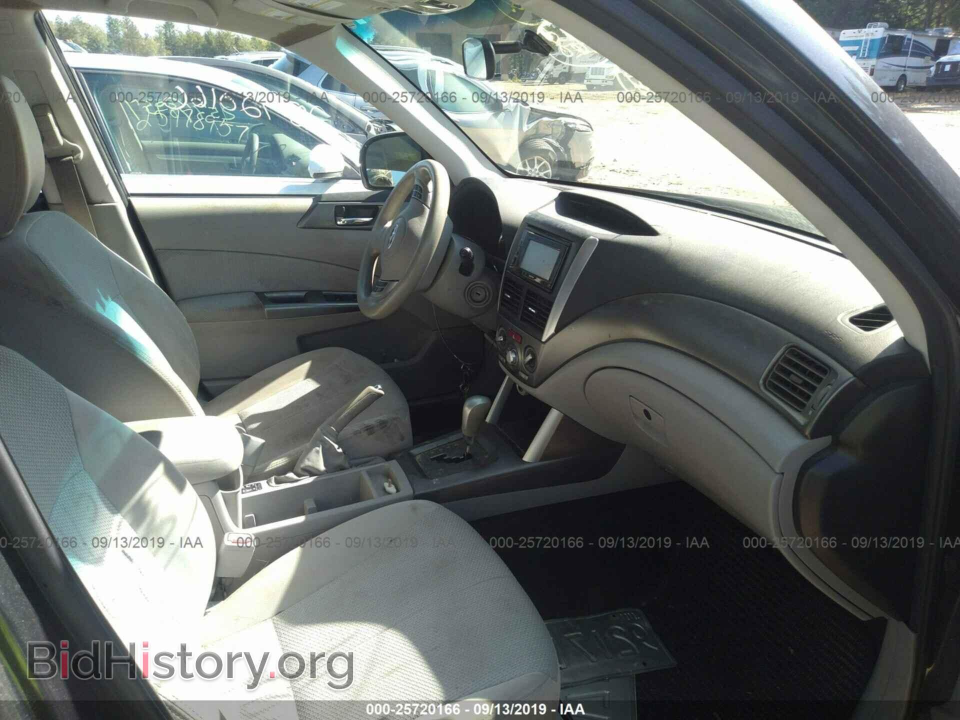 2011 SUBARU FORESTER - VIN: JF2SHADC9BH769002 - Фото 5