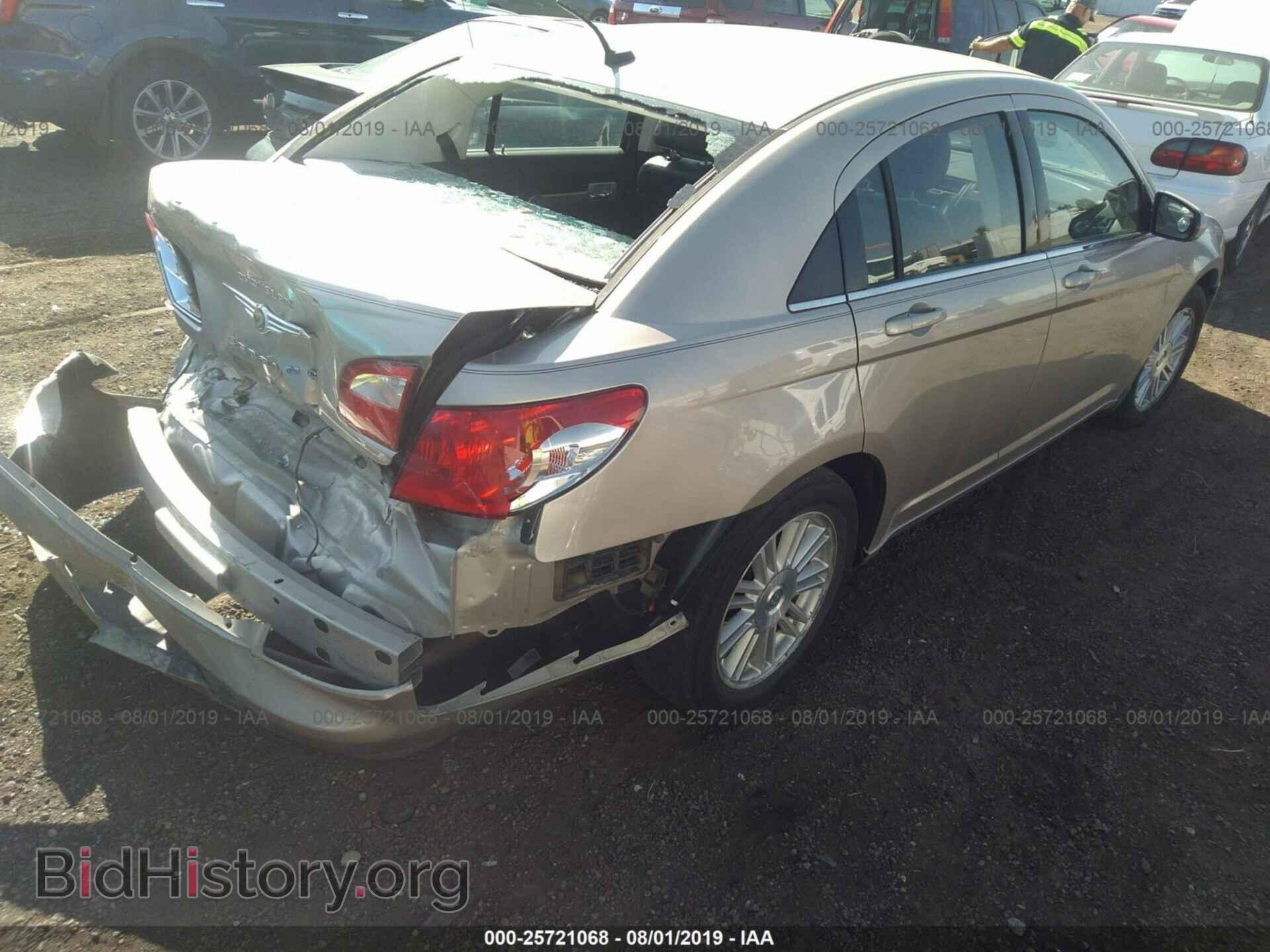 2009 CHRYSLER SEBRING - VIN: 1C3LC56B29N560486 - Фото 4