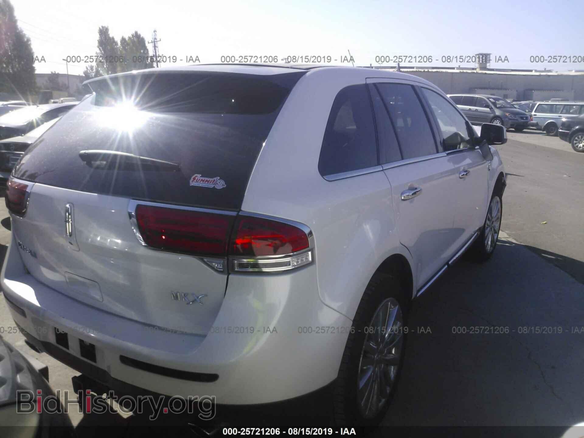 2011 LINCOLN MKX - VIN: 2LMDJ6JK0BBJ11277 - Photo 4