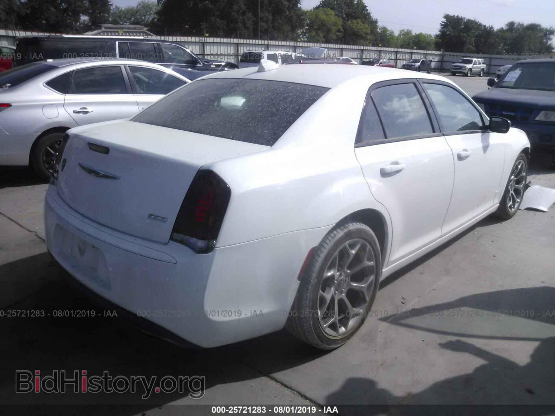 2018 CHRYSLER 300 - VIN: 2C3CCAAG7JH320293 - Фото 4