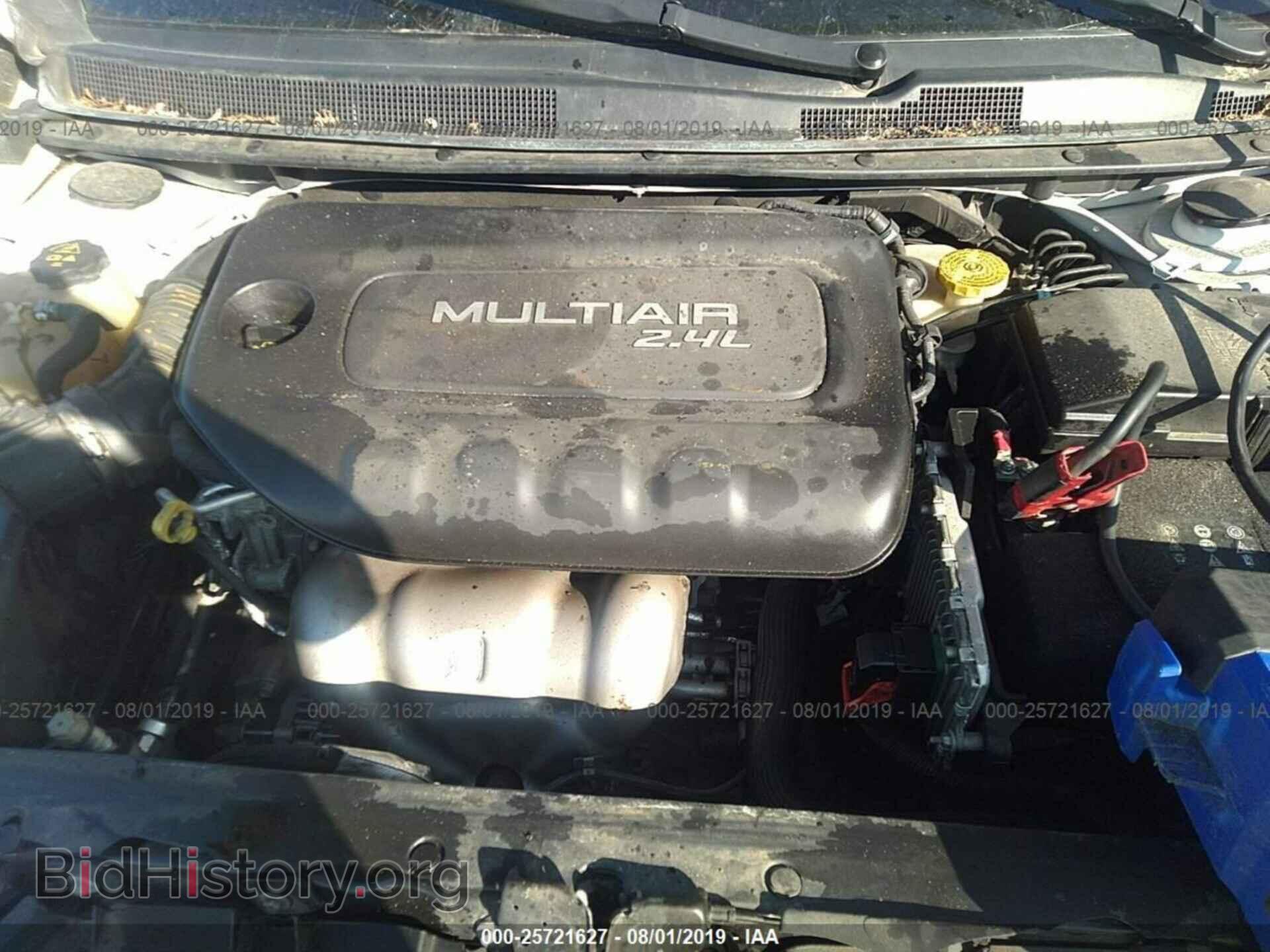 2015 CHRYSLER 200 - VIN: 1C3CCCABXFN691043 - Фото 10