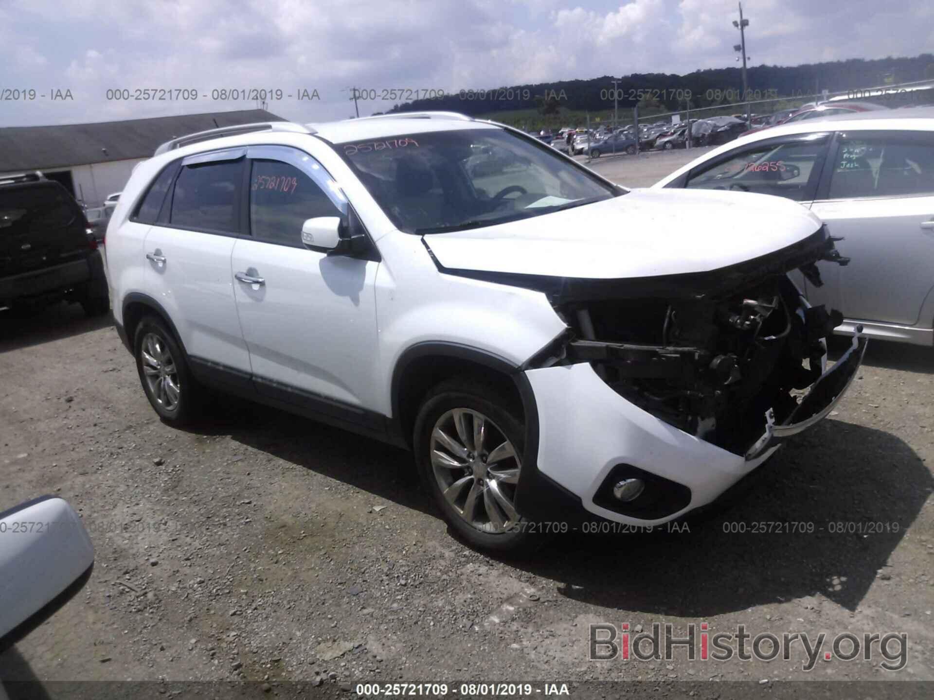 Photo 5XYKU3A13BG033173 - KIA SORENTO 2011