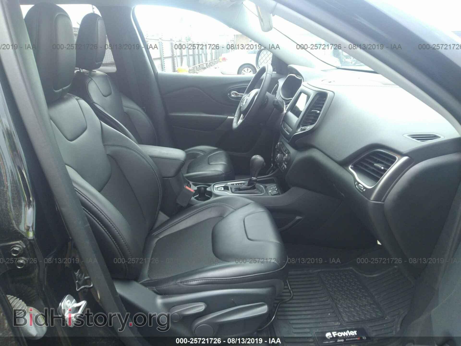 2019 JEEP CHEROKEE - VIN: 1C4PJLLB5KD241946 - Фото 5