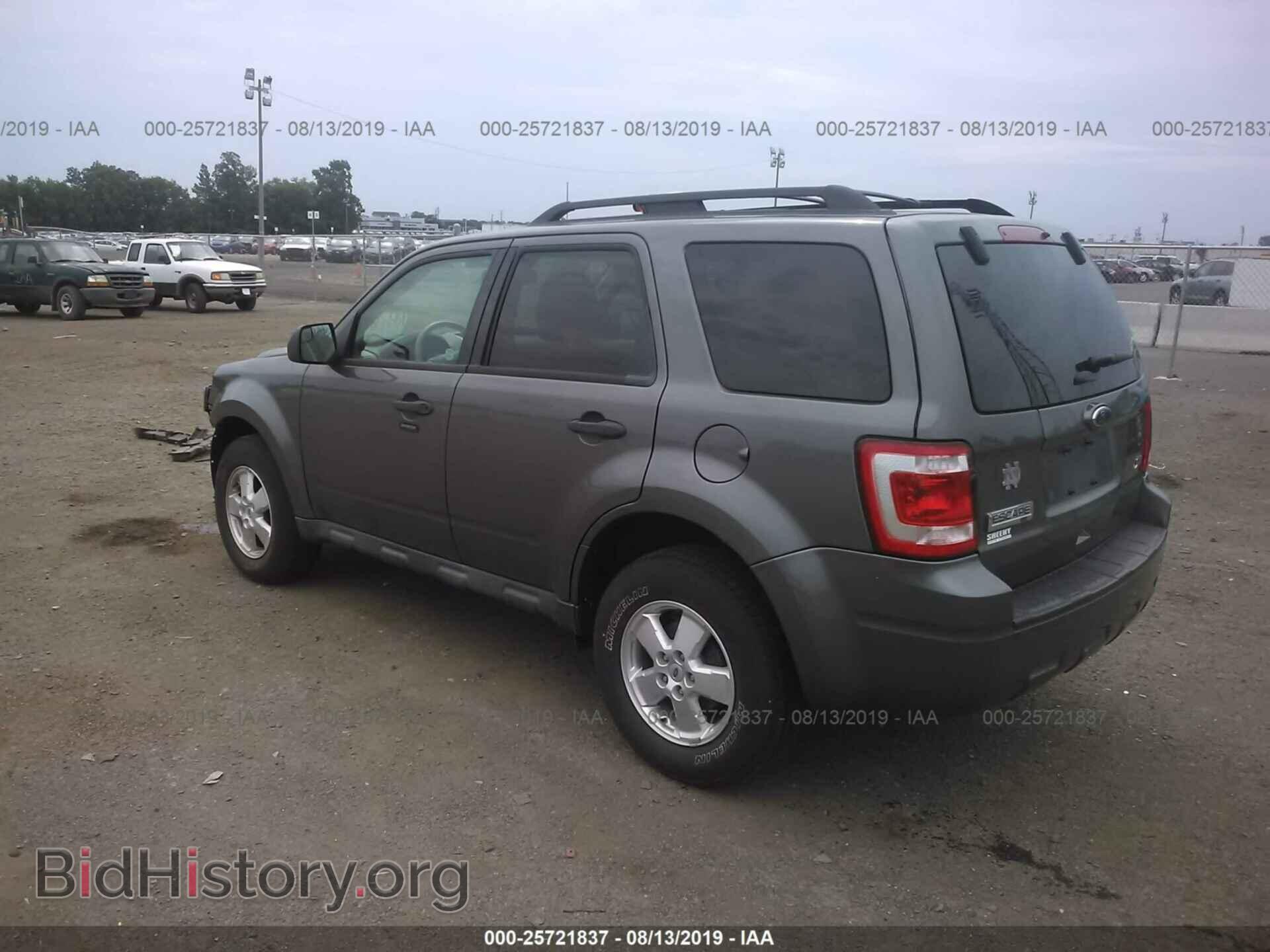 2011 FORD ESCAPE - VIN: 1FMCU9DG4BKC21990 - Photo 3