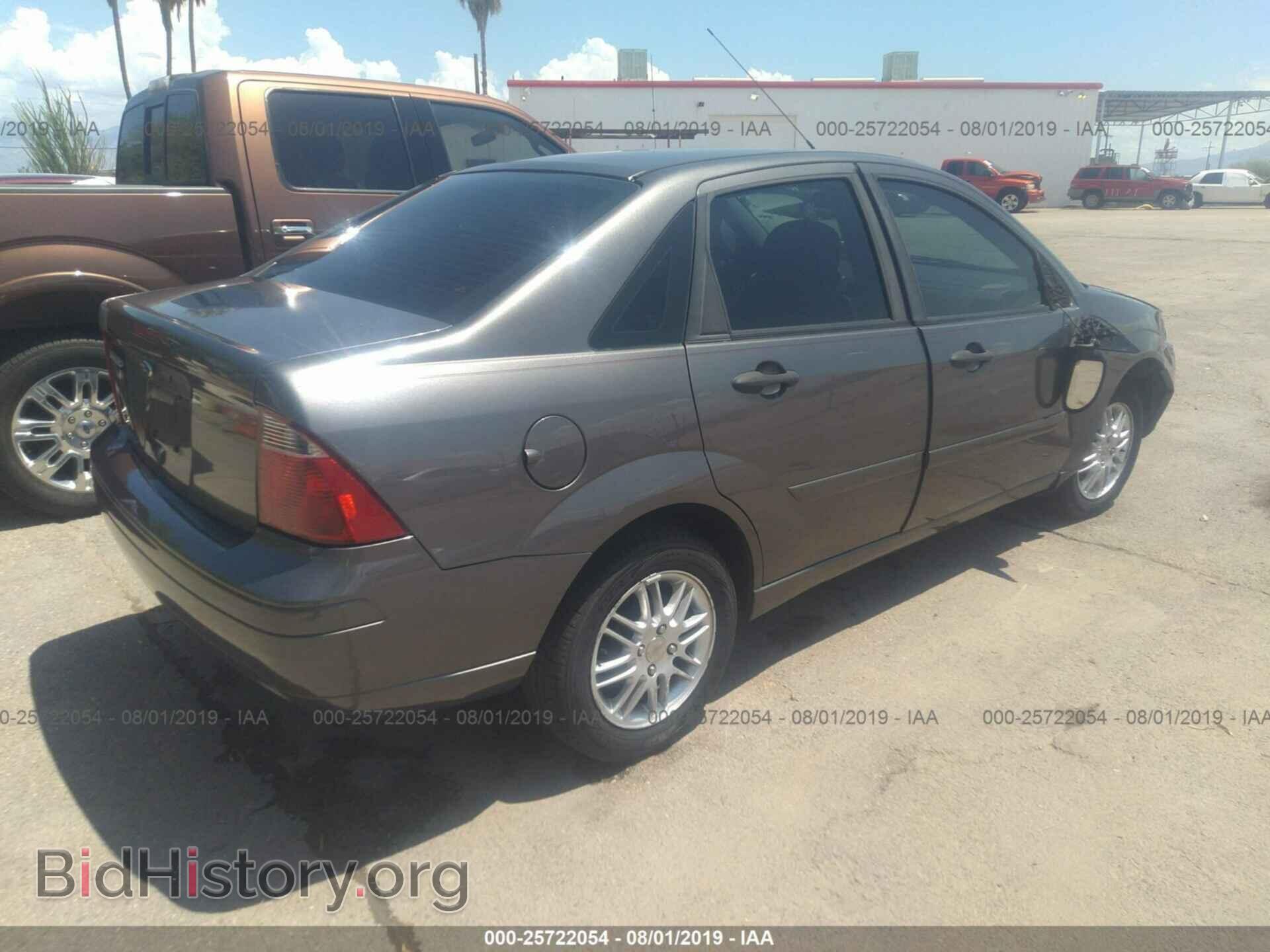 2007 FORD FOCUS - VIN: 1FAFP34N27W302139 - Фото 4