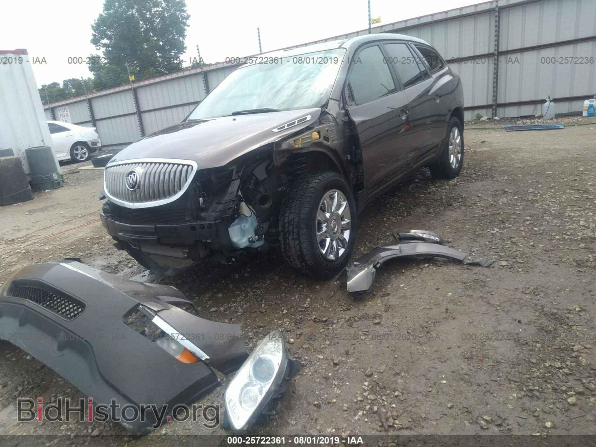 2011 BUICK ENCLAVE - VIN: 5GAKVCED8BJ359750 - Фото 2