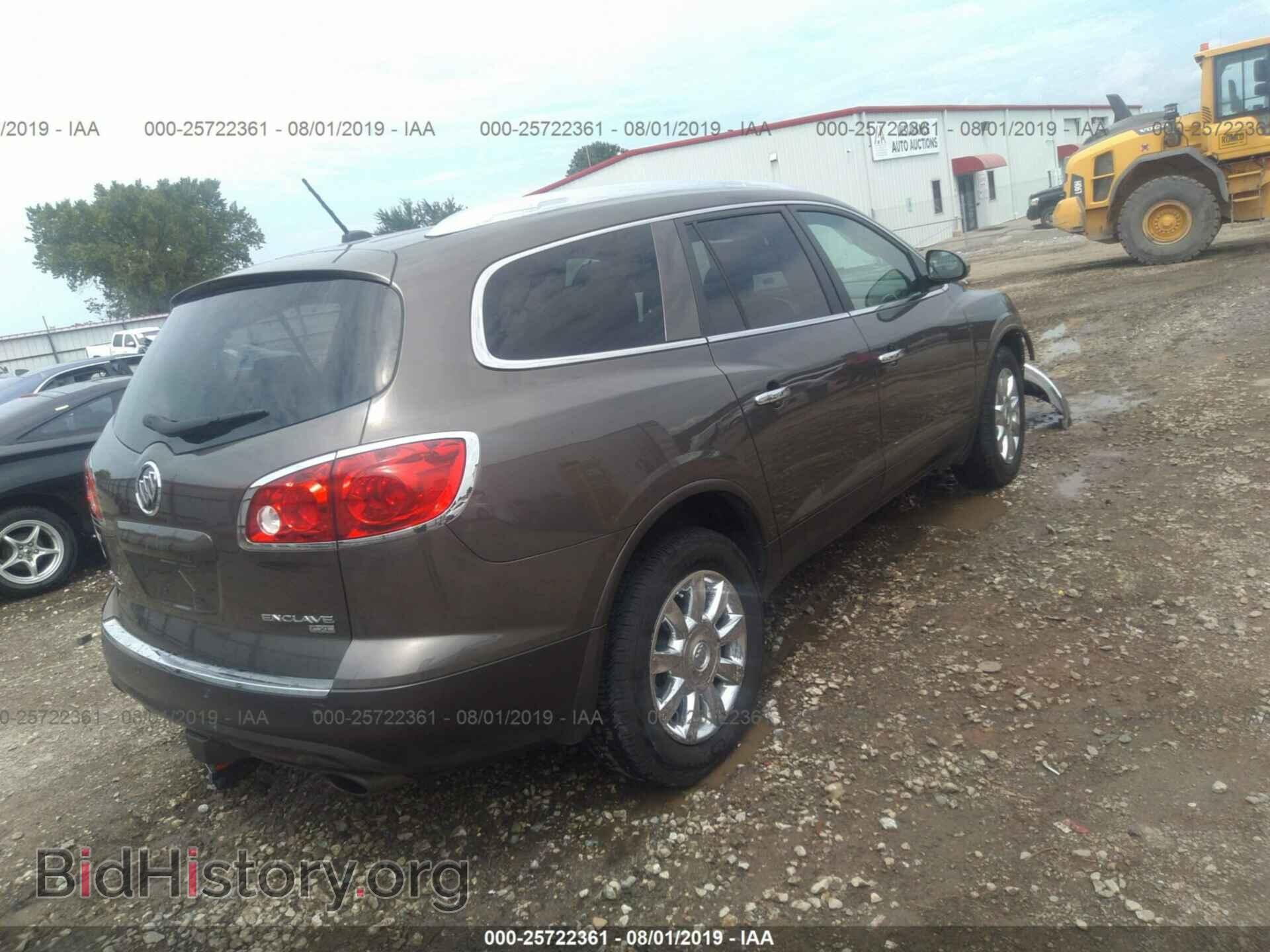 2011 BUICK ENCLAVE - VIN: 5GAKVCED8BJ359750 - Фото 4