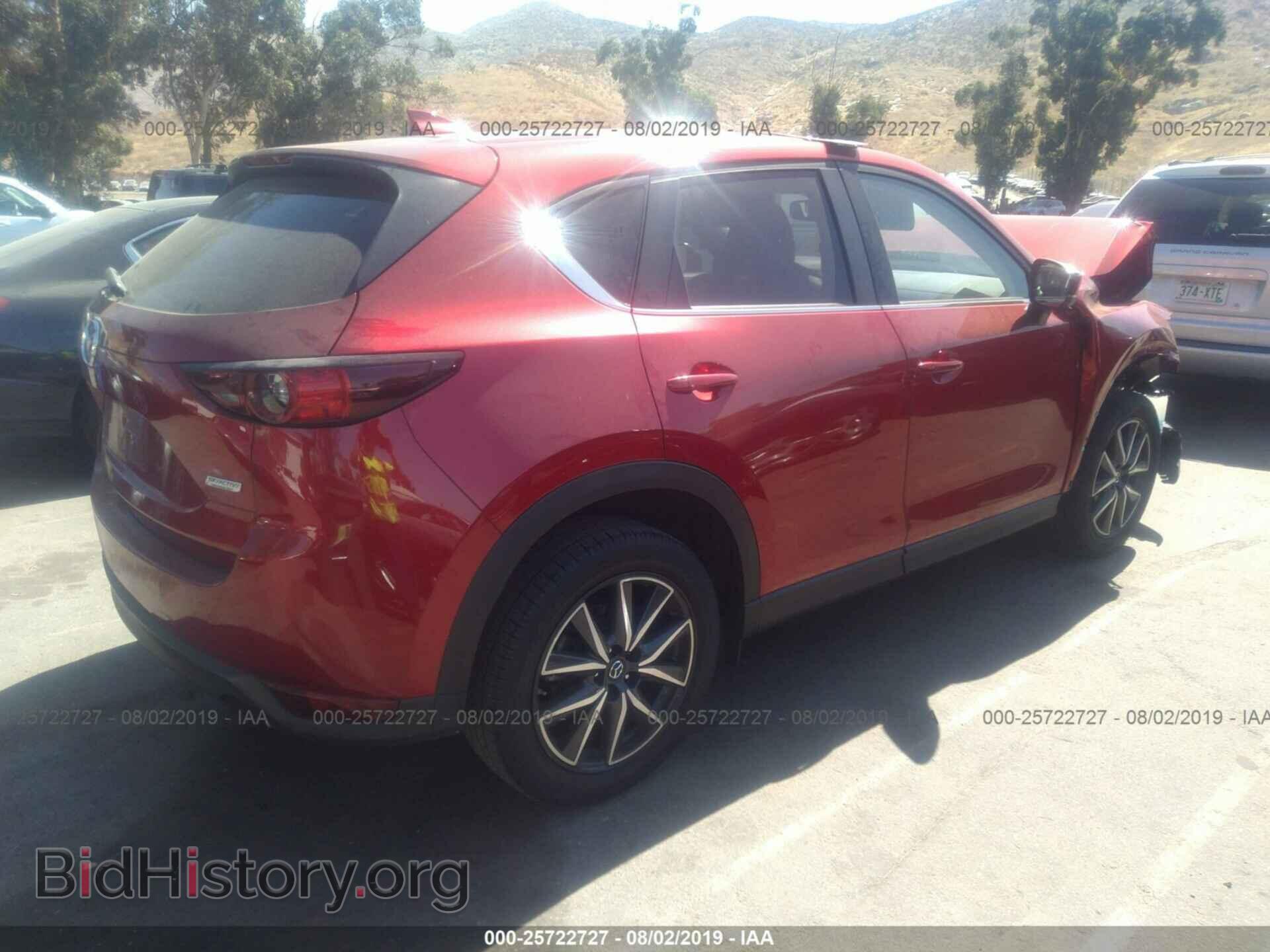 2018 MAZDA CX-5 - VIN: JM3KFACM9J0335570 - Фото 4