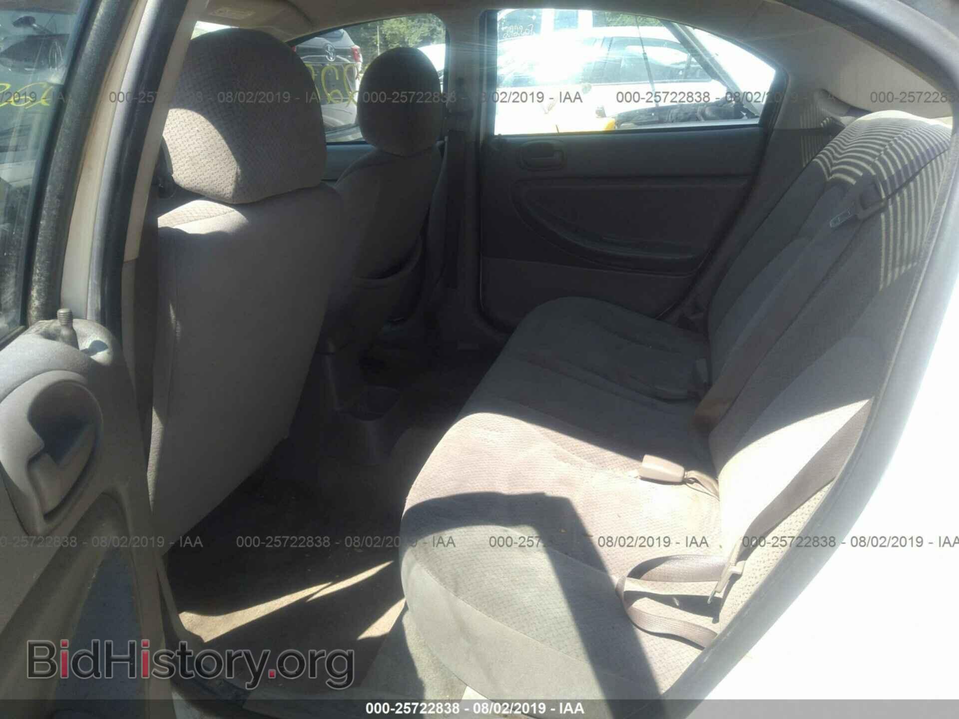 2004 CHRYSLER SEBRING - VIN: 1C3EL46X34N300038 - Фото 8