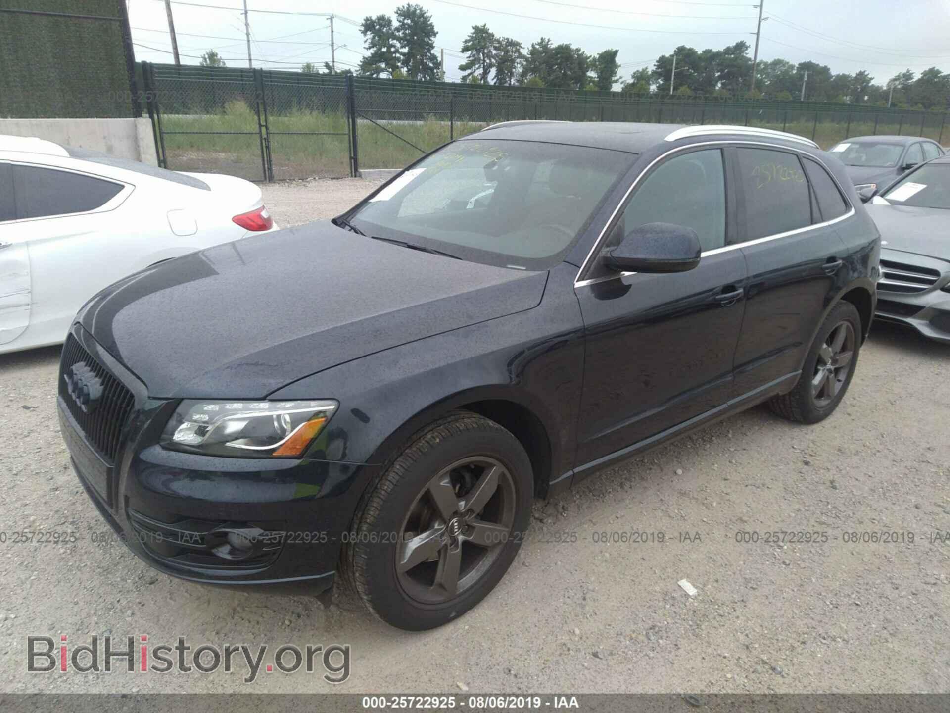 2011 AUDI Q5 - VIN: WA1LFAFP6BA076237 - Фото 2