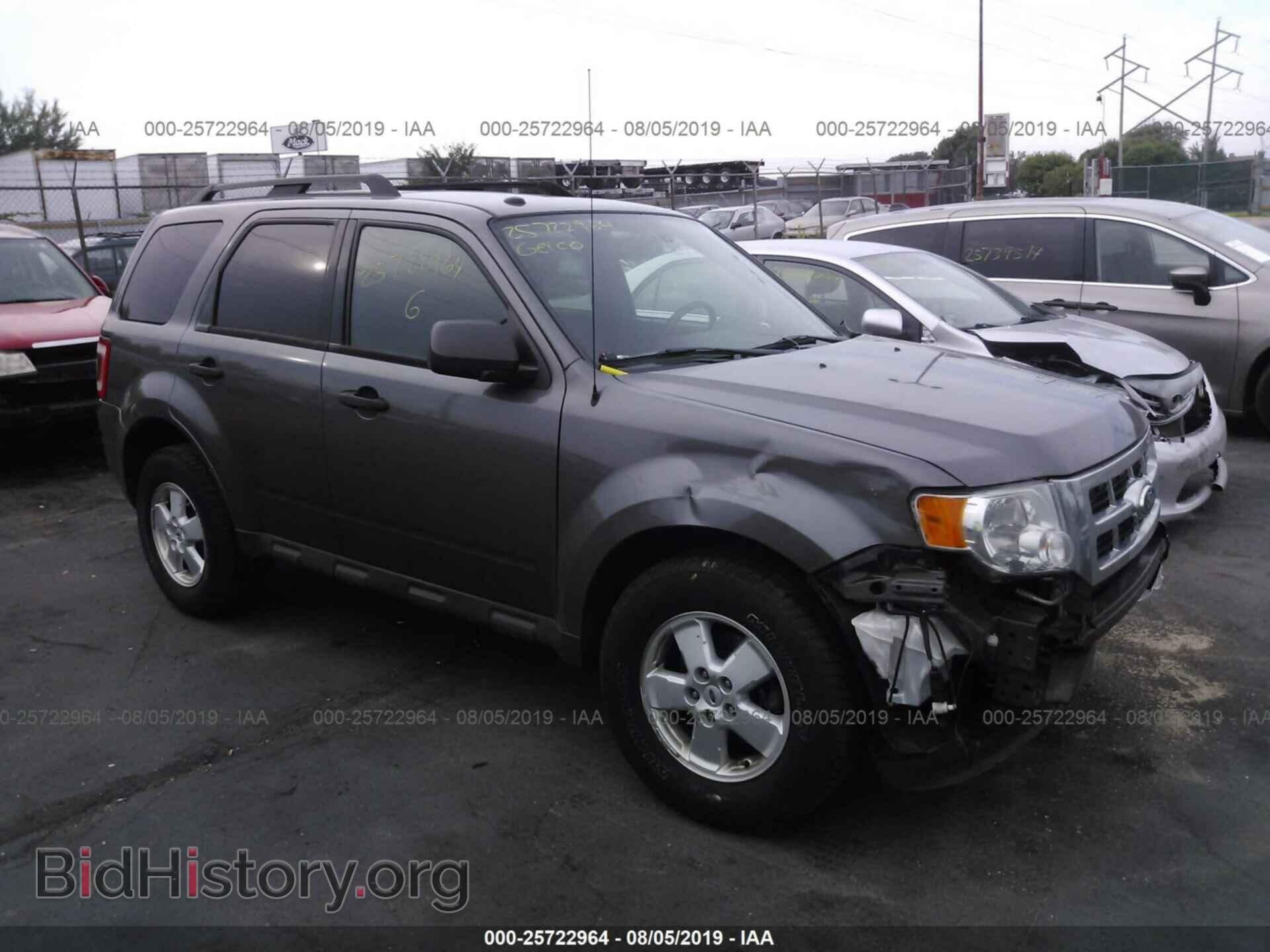 Фотография 1FMCU9DG3BKA97095 - FORD ESCAPE 2011