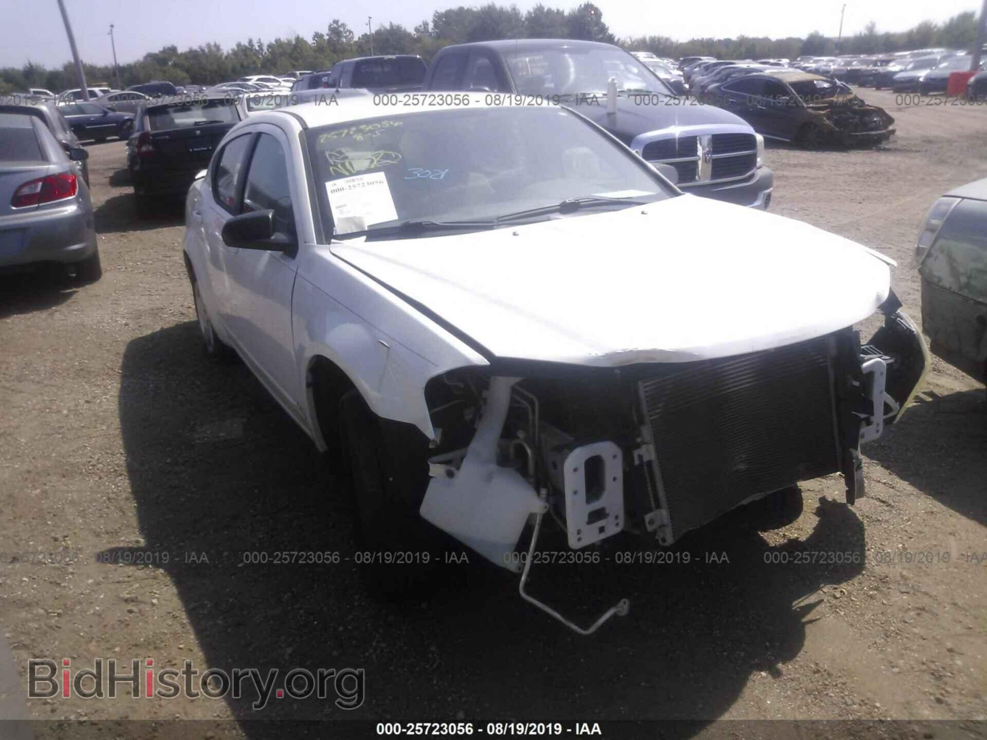 Photo 1B3LC46B49N519008 - DODGE AVENGER 2009