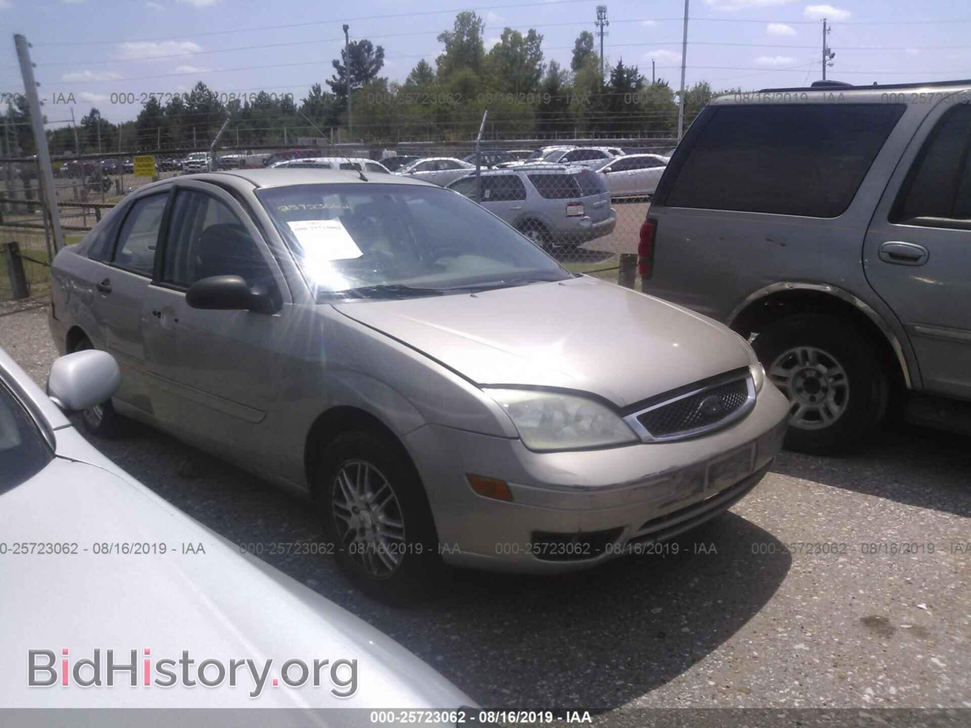 Фотография 1FAHP34N87W298400 - FORD FOCUS 2007
