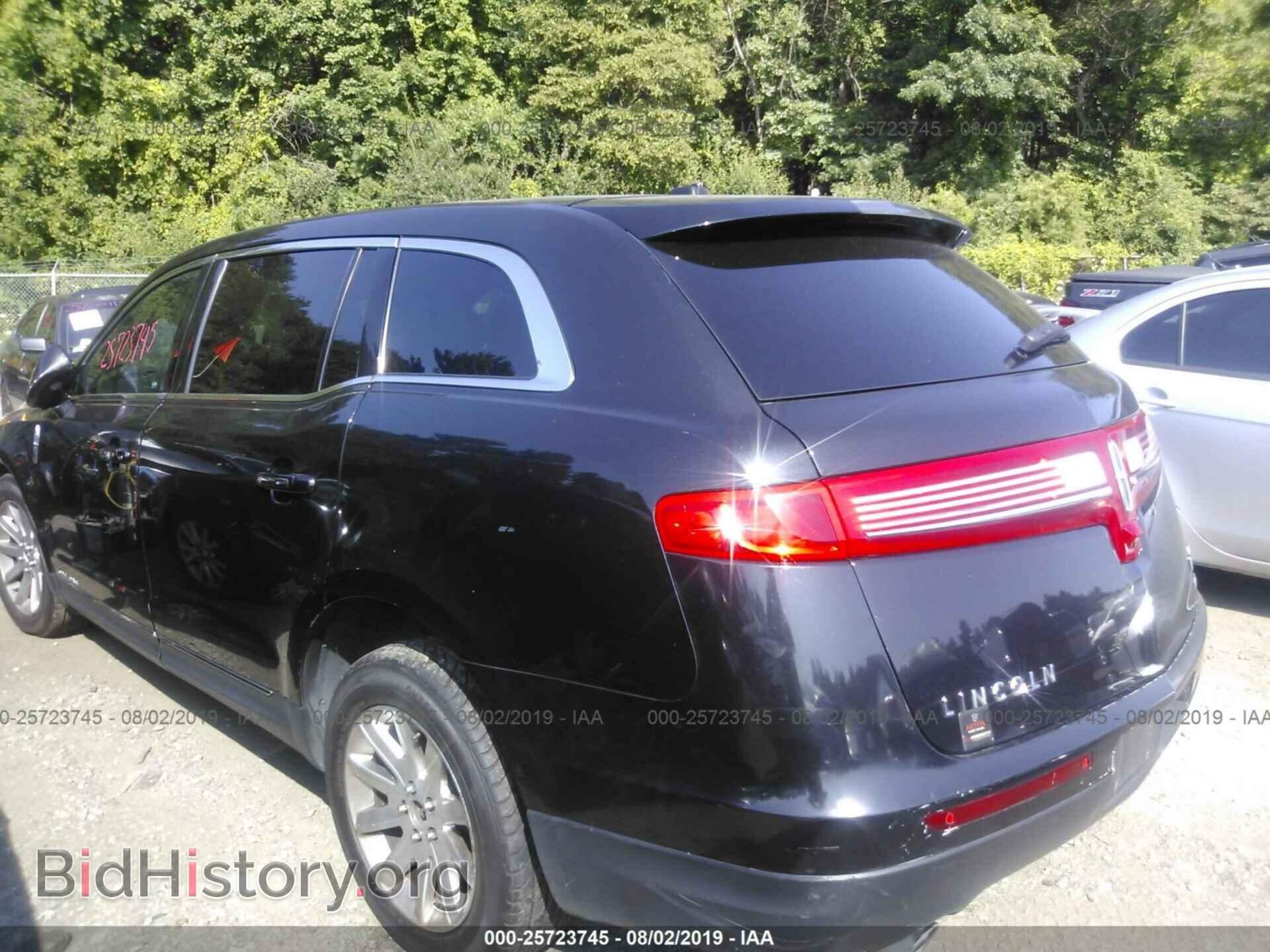2015 LINCOLN MKT - VIN: 2LMHJ5NK5FBL04469 - Фото 3