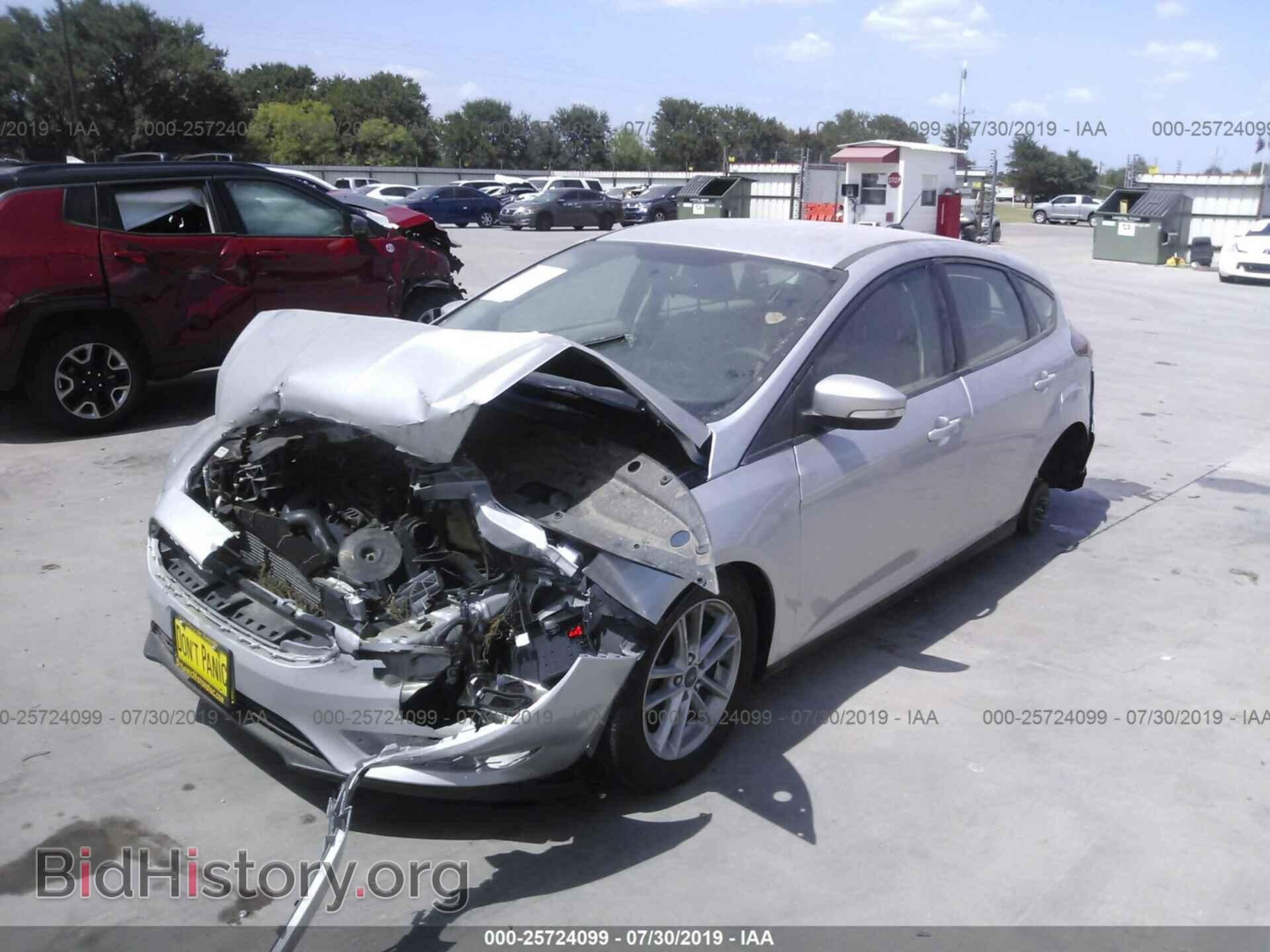 2017 FORD FOCUS - VIN: 1FADP3K29HL247983 - Фото 2