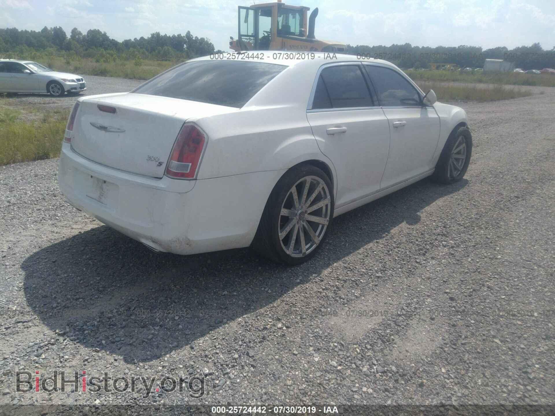 2012 CHRYSLER 300 - VIN: 2C3CCAGG6CH133184 - Фото 4
