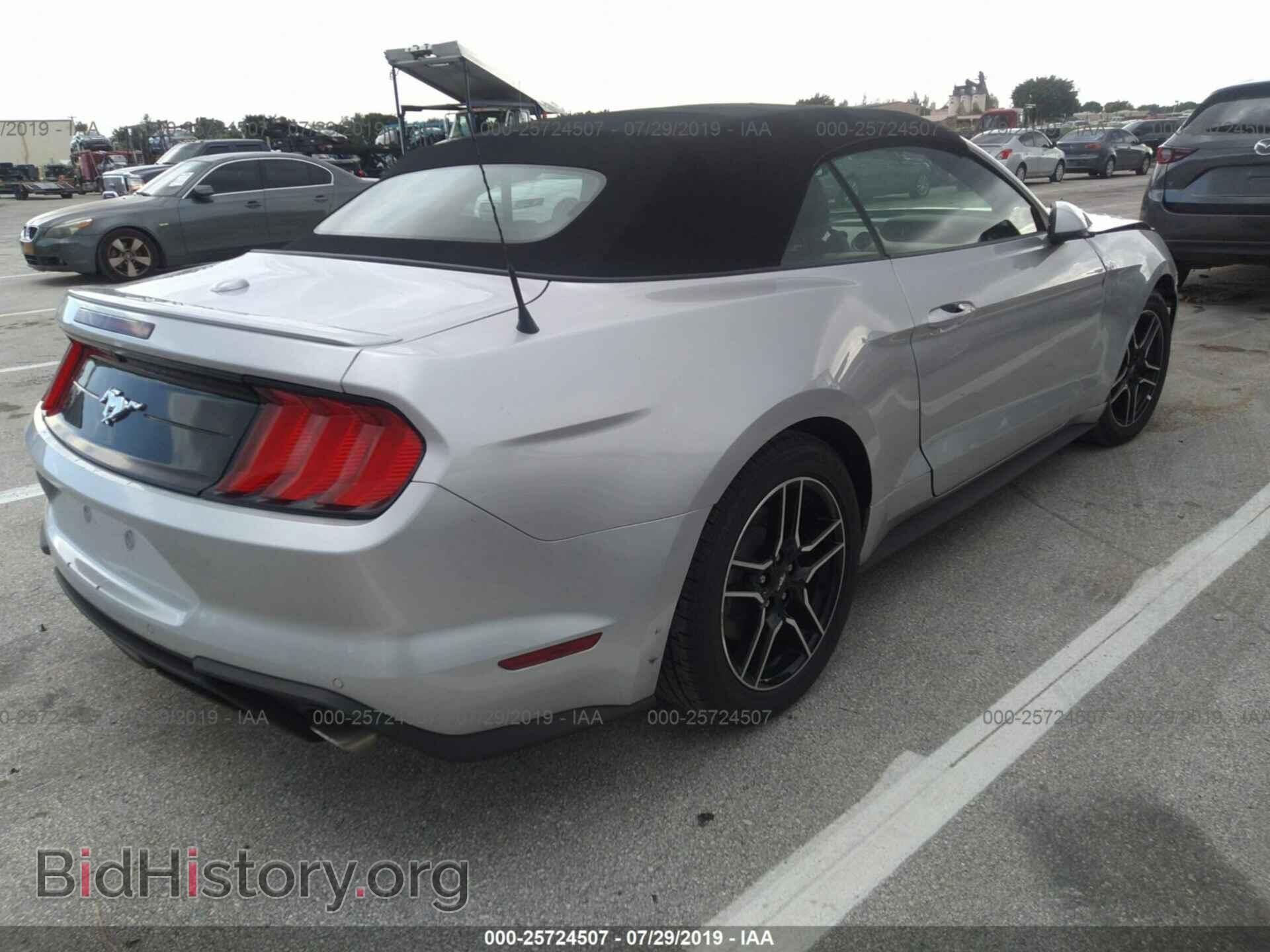 2018 FORD MUSTANG - VIN: 1FATP8UH0J5142608 - Фото 4