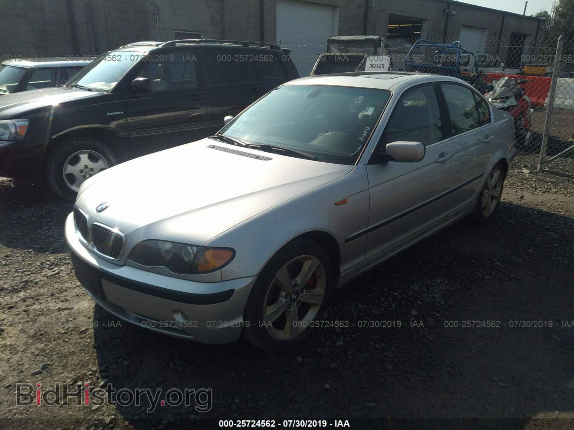 2004 BMW 330 - VIN: WBAEW53414PG11863 - Фото 2