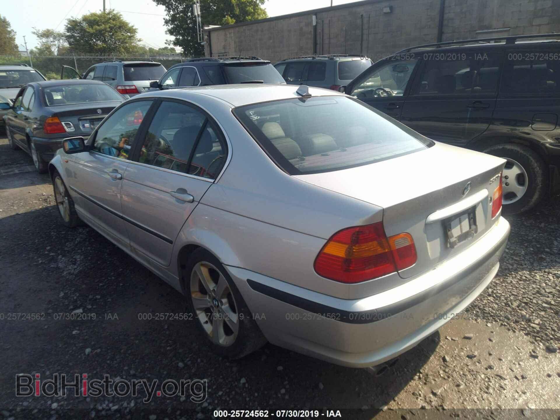 2004 BMW 330 - VIN: WBAEW53414PG11863 - Фото 3