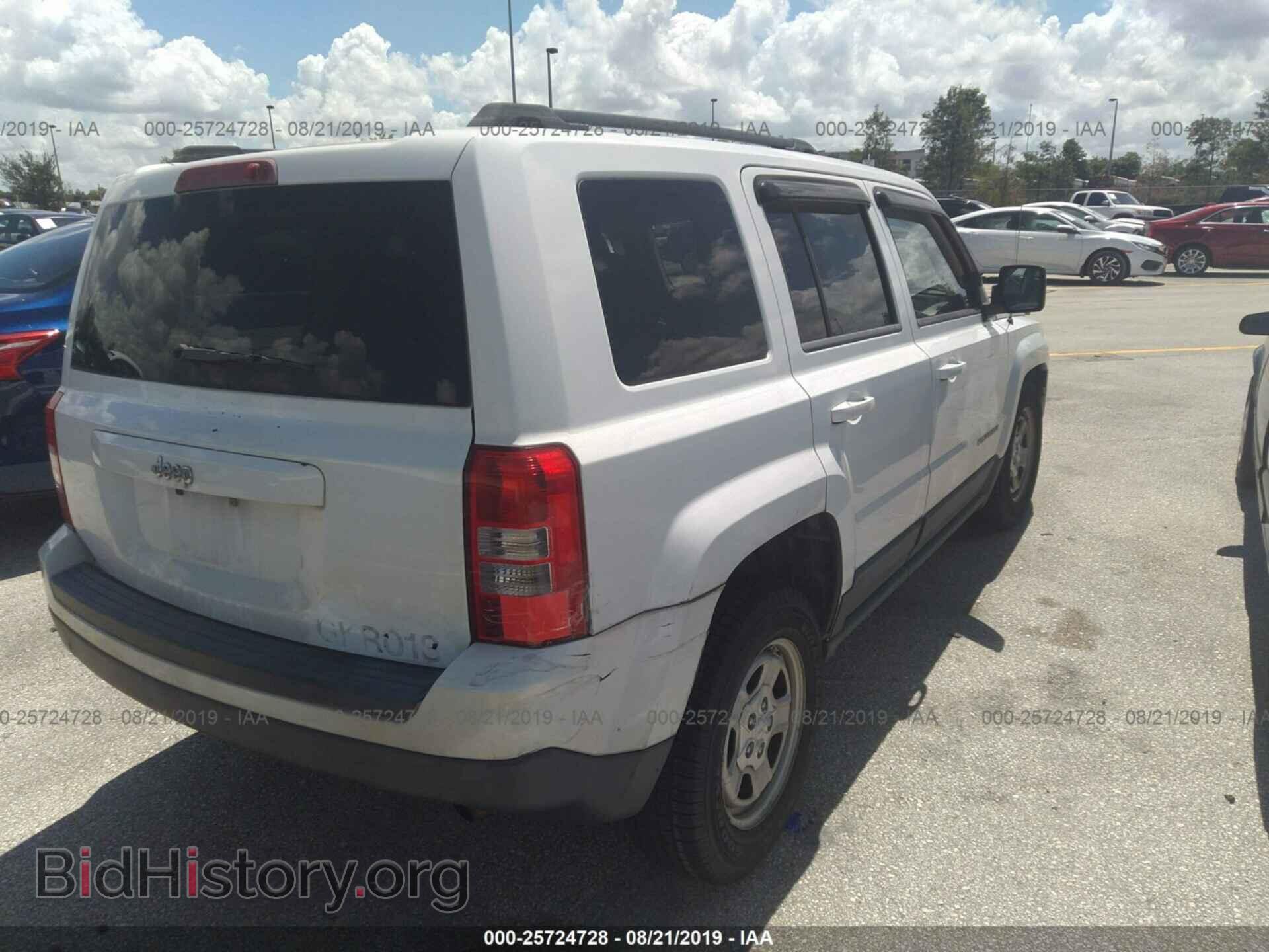 2011 JEEP PATRIOT - VIN: 1J4NT1GA5BD267030 - Фото 4