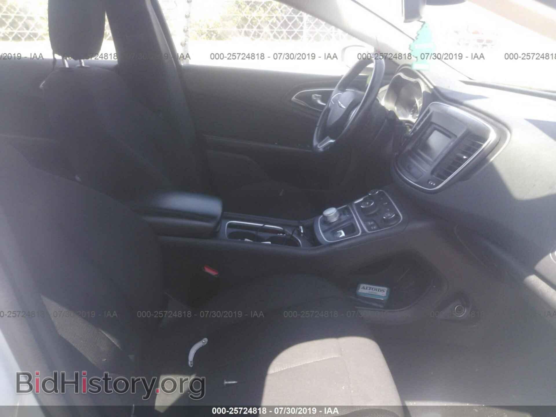2016 CHRYSLER 200 - VIN: 1C3CCCAB7GN160559 - Photo 5
