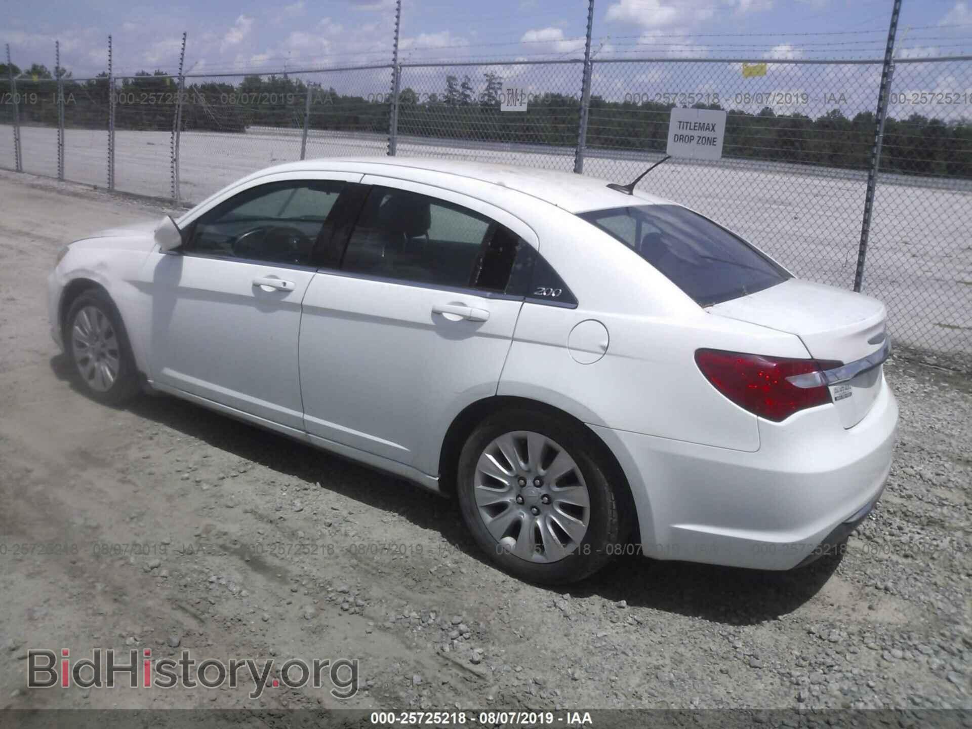 2014 CHRYSLER 200 - VIN: 1C3CCBAB2EN123734 - Фото 3
