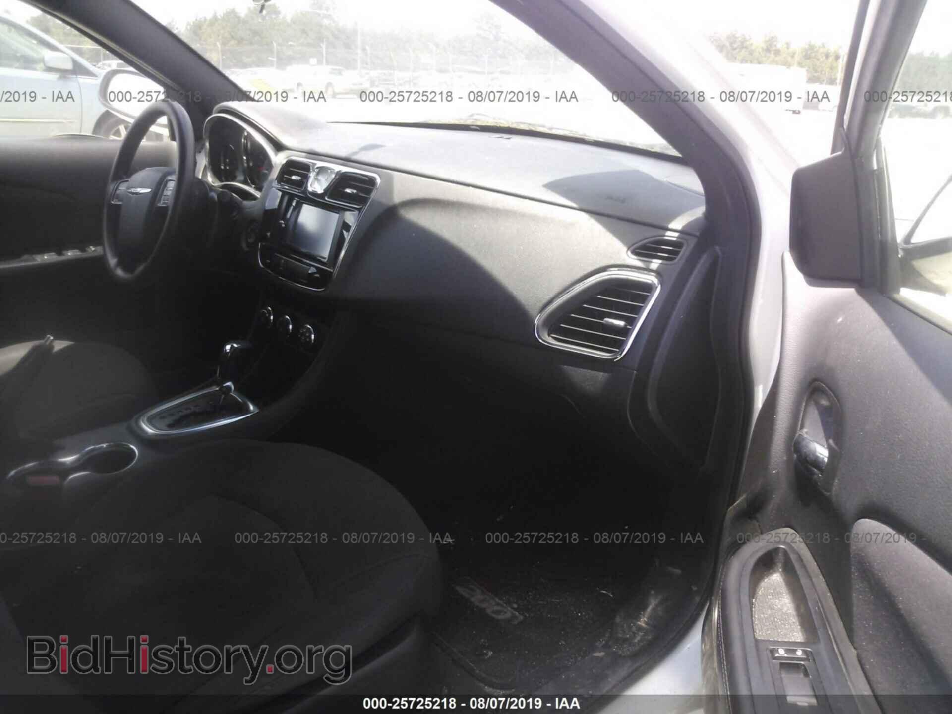 2014 CHRYSLER 200 - VIN: 1C3CCBAB2EN123734 - Фото 5