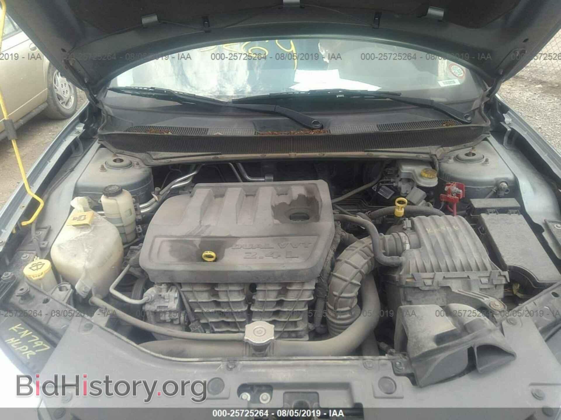 2010 CHRYSLER SEBRING - VIN: 1C3CC5FB9AN111620 - Фото 10